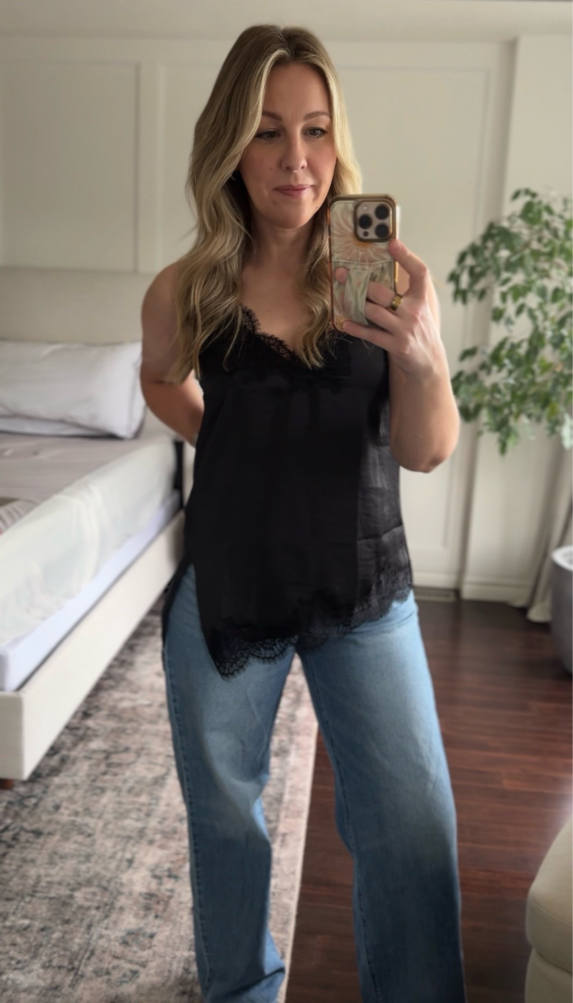 Lace and baggy jeans
Jeans- 28
Tank- small (fits big) 

#LTKcanada #LTKsummer #LTKjeans