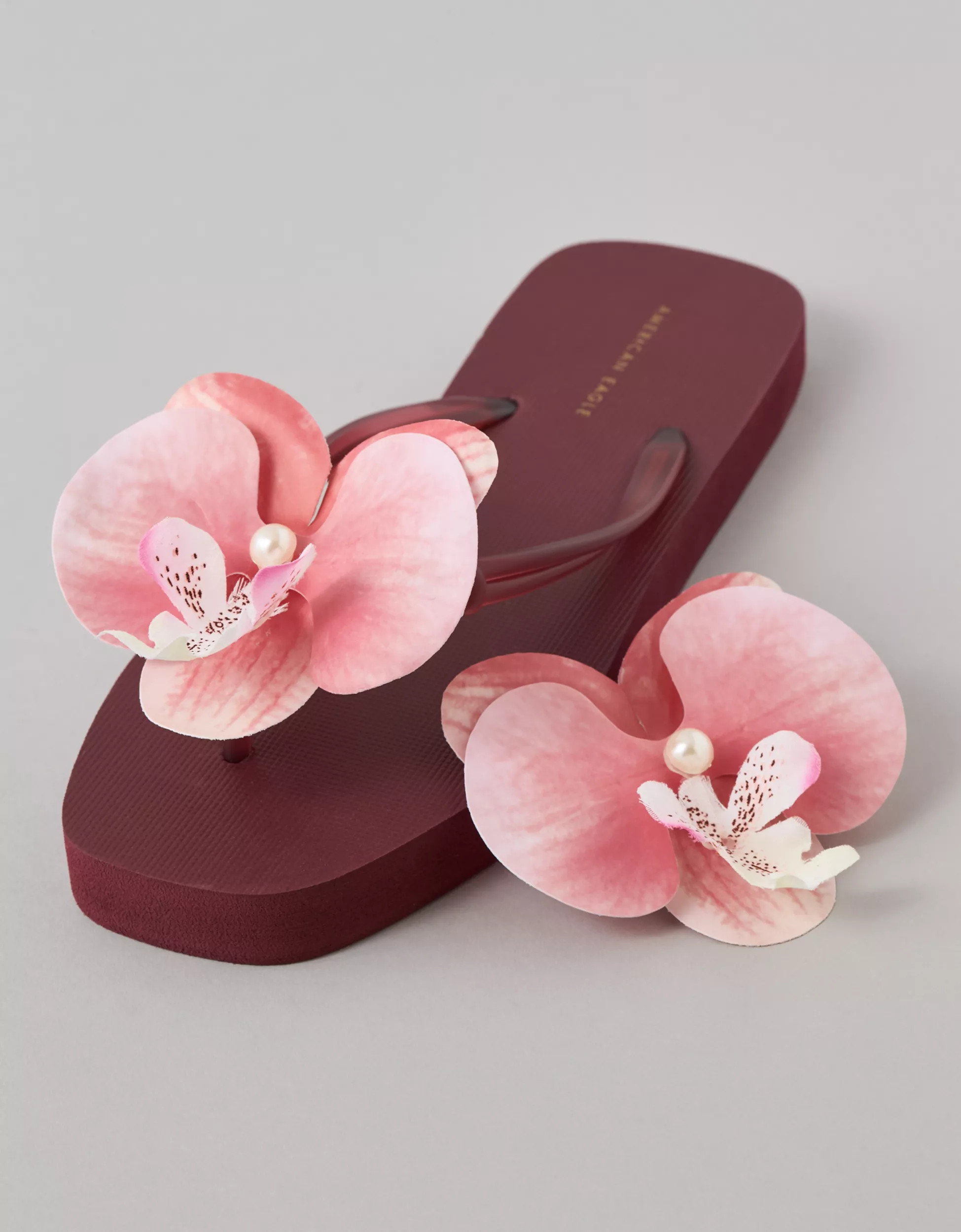 AE Hibiscus Flip Flop Charms 2-Pack | American Eagle Outfitters (US & CA)