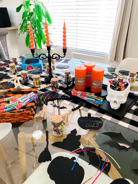 Such an easy set up to get you ready for your annual Halloween Spooktacular! 👻🐈‍⬛🎃 

Amazon always has everything, so get pre- prepped and surprise the family with a night of candy + DIY fun!  


Price ranges: $7-$25 

#amazonfinds #founditonamazon #halloweendecor #familyfun #diyhalloween #LTKHalloween 

#LTKfamily #LTKSeasonal #LTKhome