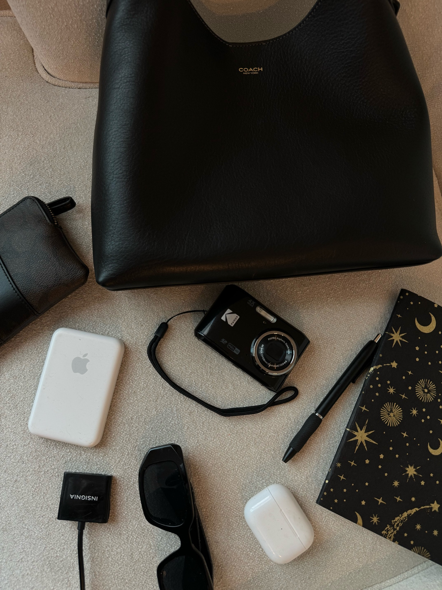 Work on the go aesthetic 

#LTKNYFW #LTKWorkwear #LTKFallSale