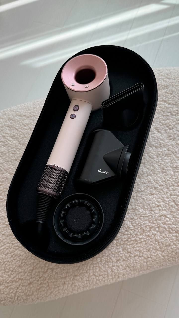 Dyson Supersonic 

#LTKfamily #LTKstyletip #LTKbeauty