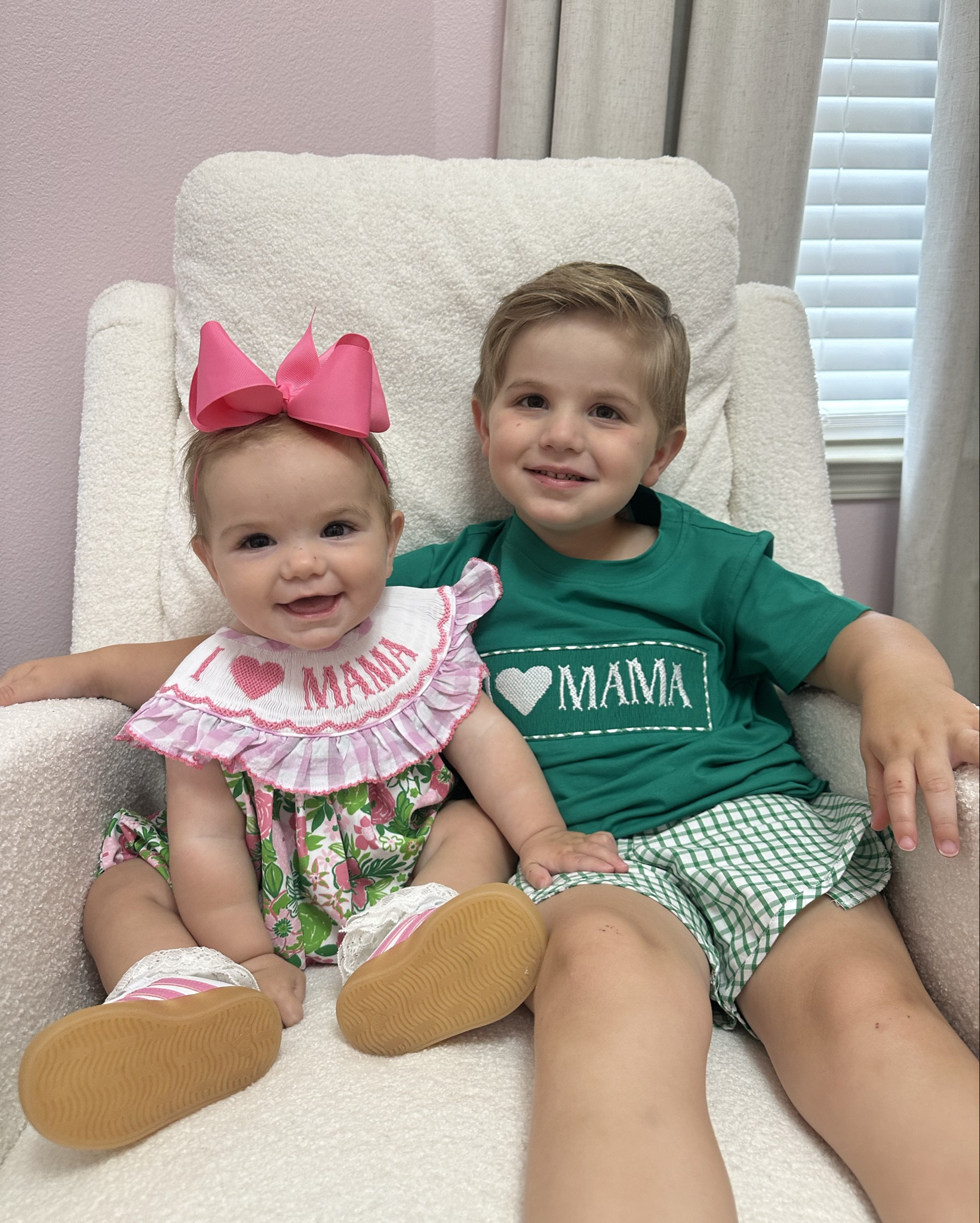 I 🤍 Mama 💕



#LTKSeasonal #LTKFamily #LTKBaby