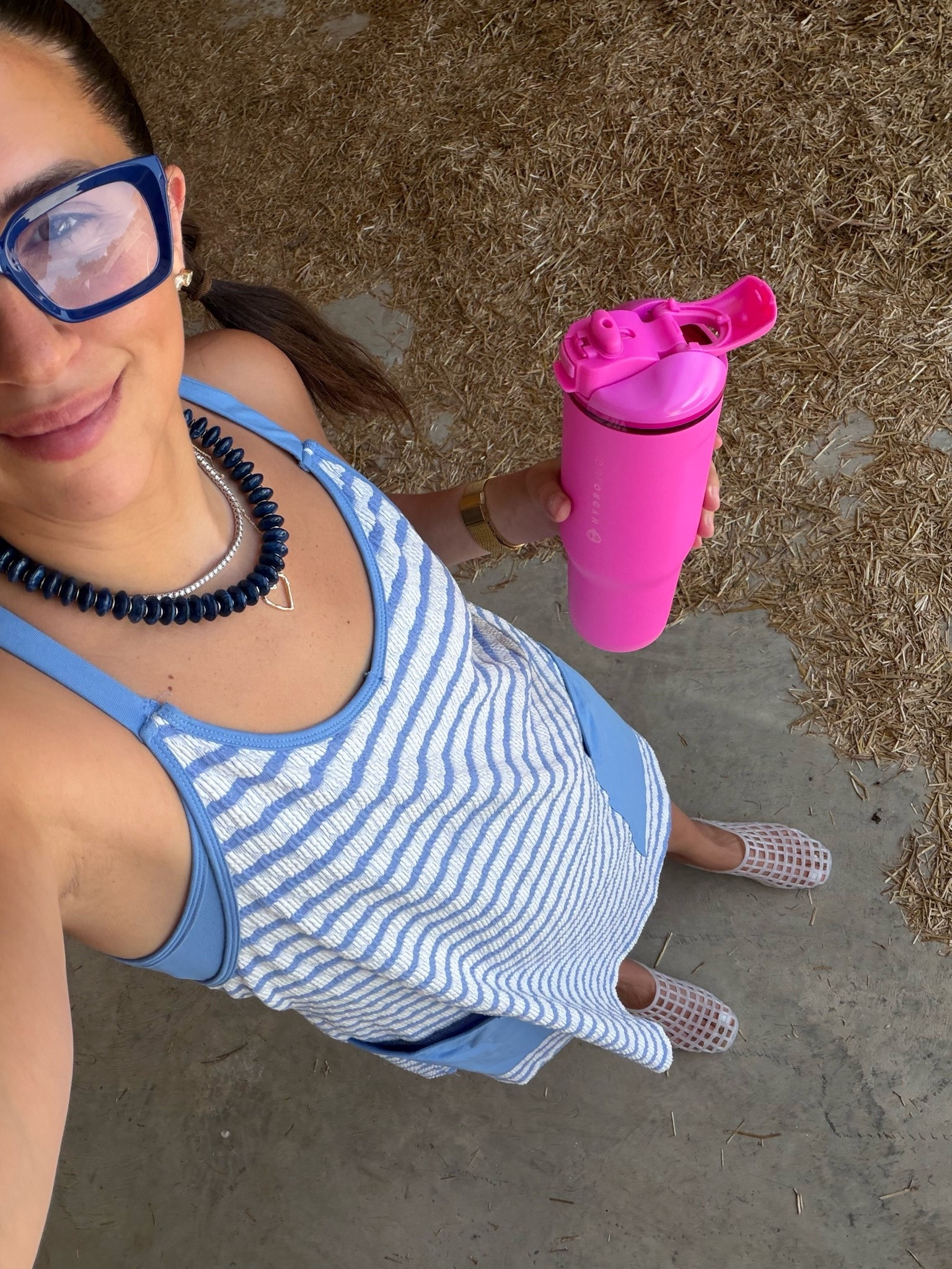 Dress: medium 

Dressupbuttercup.com #dressupbuttercup #dederaad

#LTKootd #LTKmomlife #LTKSeasonal