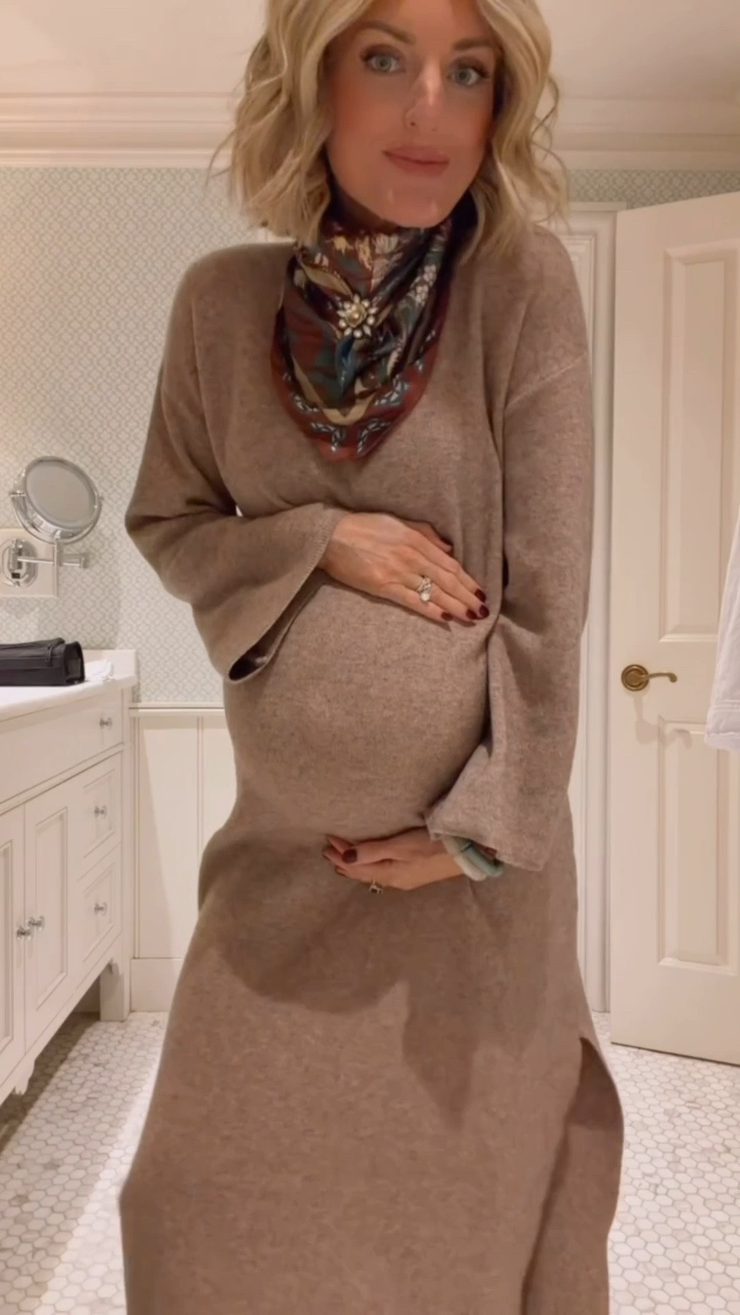 Here’s one way I elevate a sweater dress! Love how this look turned out 💕

Loverly Grey, sweater dress, maxi dress, neutral dress, winter fashion, winter outfit ideas, bump friendly outfit ideas, pregnancy outfit ideas, maternity outfit ideas 

#LTKootd #LTKSeasonal #LTKBump