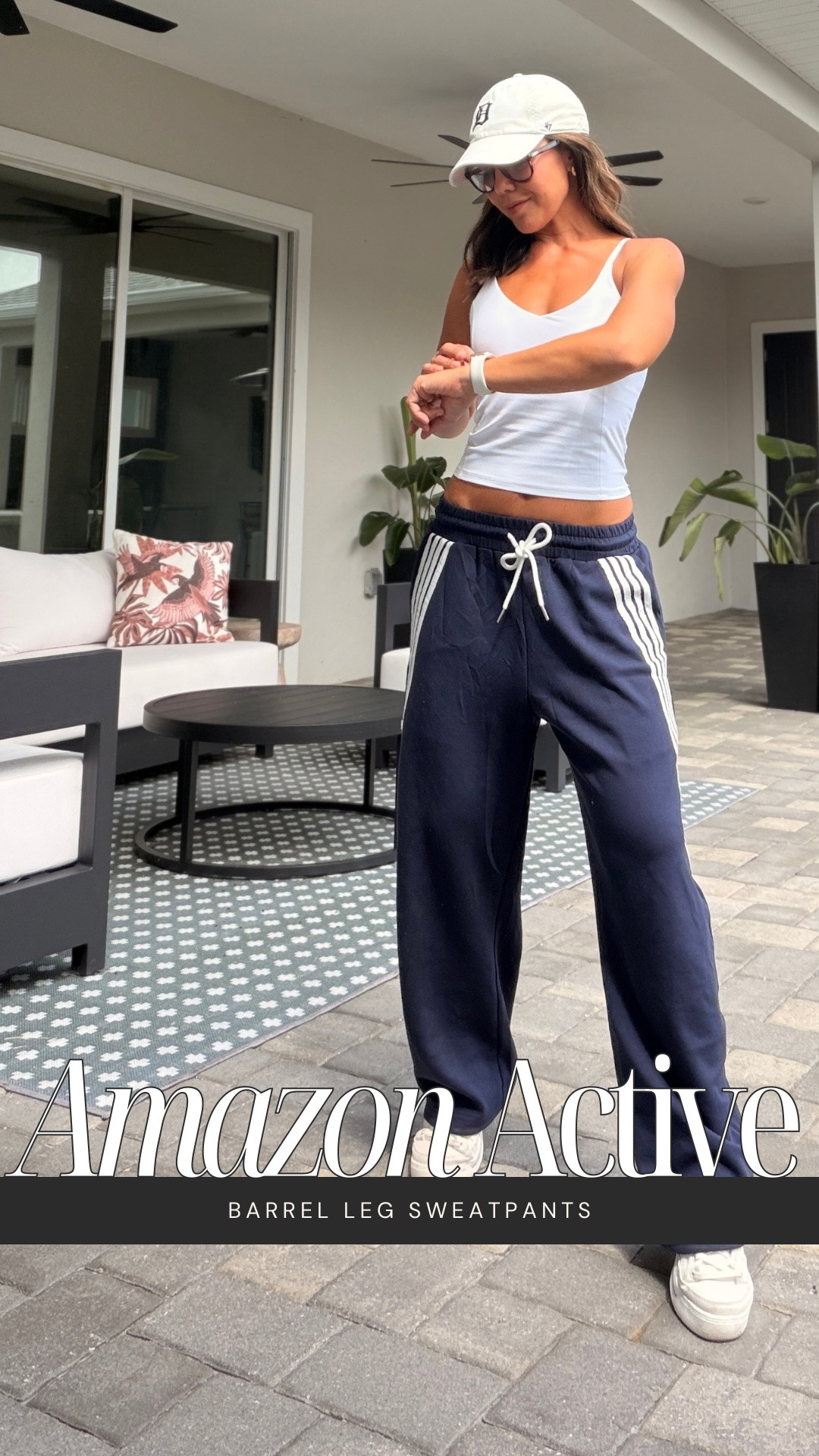 These striped barrel-leg sweatpants are such a fun update to the usual jogger. Love the relaxed Y2K-inspired shape, high waist and sporty side stripes. I got the navy in a size small and they’re true to size. Also available in a bunch of other colors.

#LTKgrwm #LTKootd #LTKActive