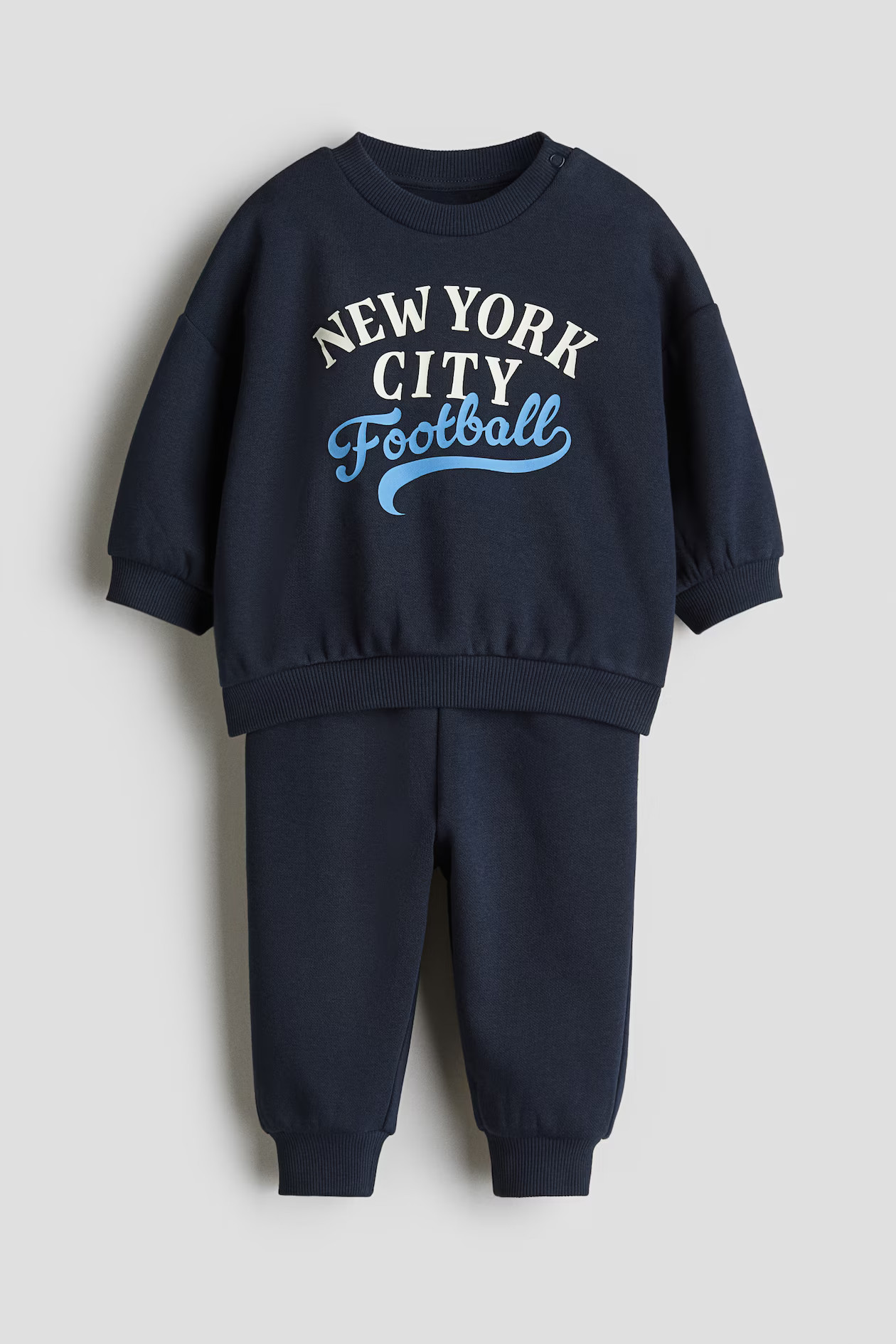 2-Piece Printed Brushed-Inside Sweatsuit | H&M (US + CA)