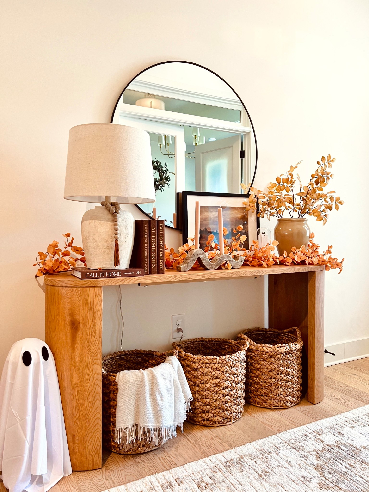 Falloween is here and I’m loving the look of my console table this year. Simple yet impactful. 

#LTKSeasonal #LTKFindsUnder100 #LTKHome