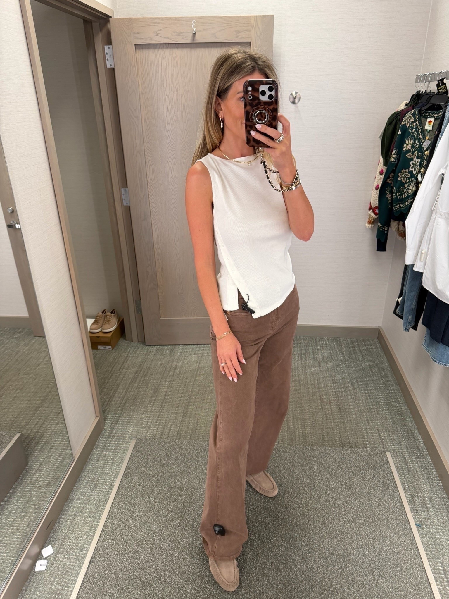 This entire outfit is on sale right now!! 40% off my Paige brown jeans!

#LTKOver40 #LTKPetite #LTKSaleAlert