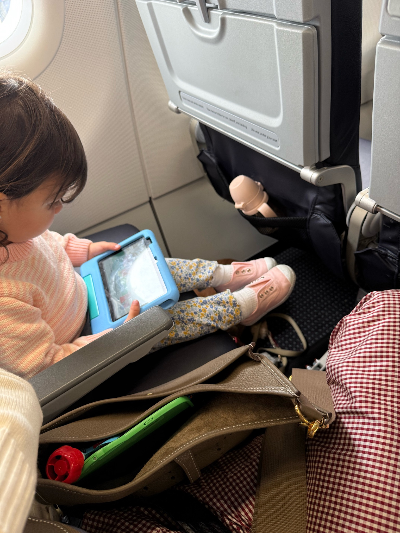 travel look toddler and mommy

#LTKootd #LTKdayinmylife #LTKmomlife