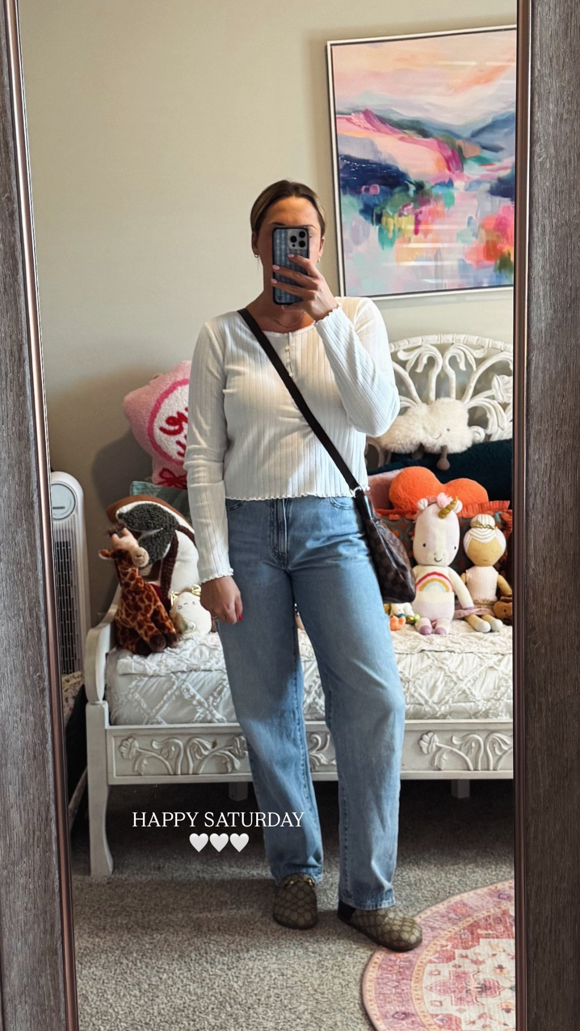 OOTN 🤍🤍 sized up one in my shirt and one in the jeans 