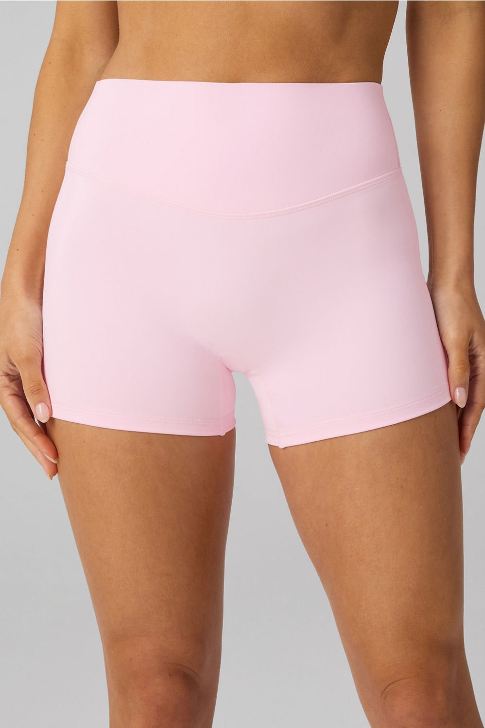 The No-Seam PureLuxe TLC Short 4" | Fabletics