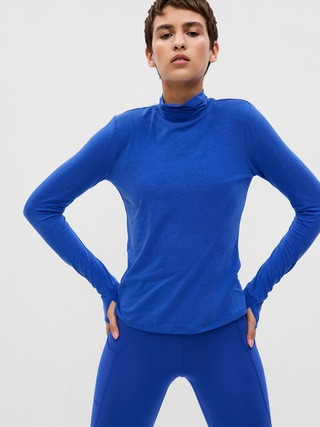 GapFit Breathe Turtleneck | Gap (US)
