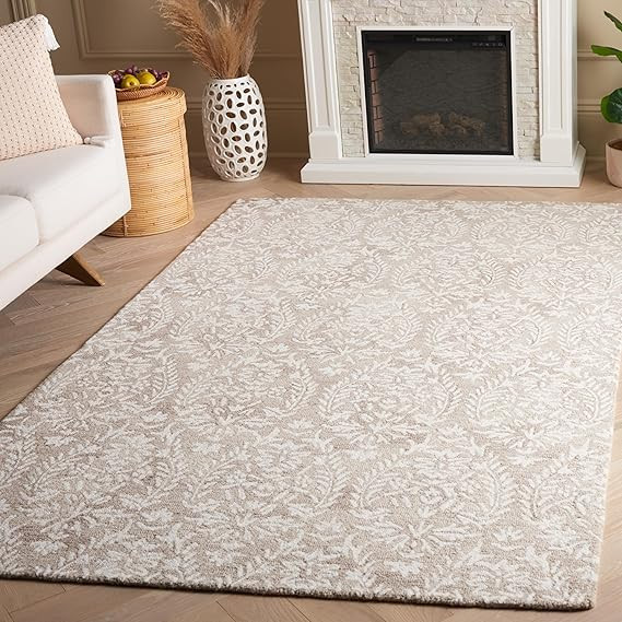 SAFAVIEH Ebony Collection Area Rug - 6' x 9', Beige & Ivory, Handmade Wool, Ideal for The Living ... | Amazon (US)