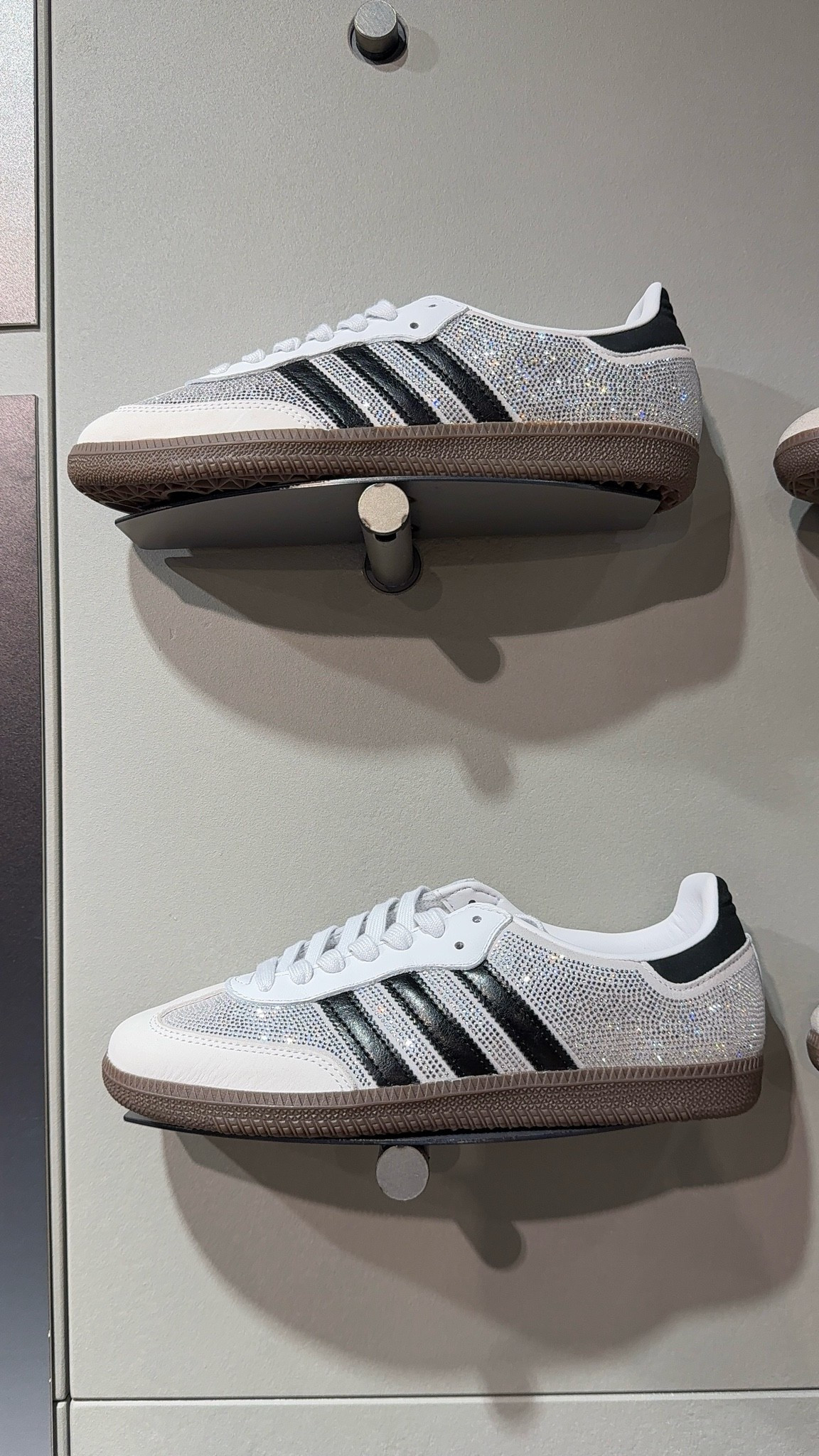 Waitttt… RHINESTONE Adidas Sambas?! ✨👀 These are such a fun twist on the classic Samba—the sparkle with the black stripes + gum sole is TOO good. Perfect for dressing up denim, skirts or an all-black look. Definitely a statement sneaker! 🖤✨

#adidas #sambas #adidassamba #sneakerstyle #adidasfashion

#LTKootd #LTKmomlife #LTKActive