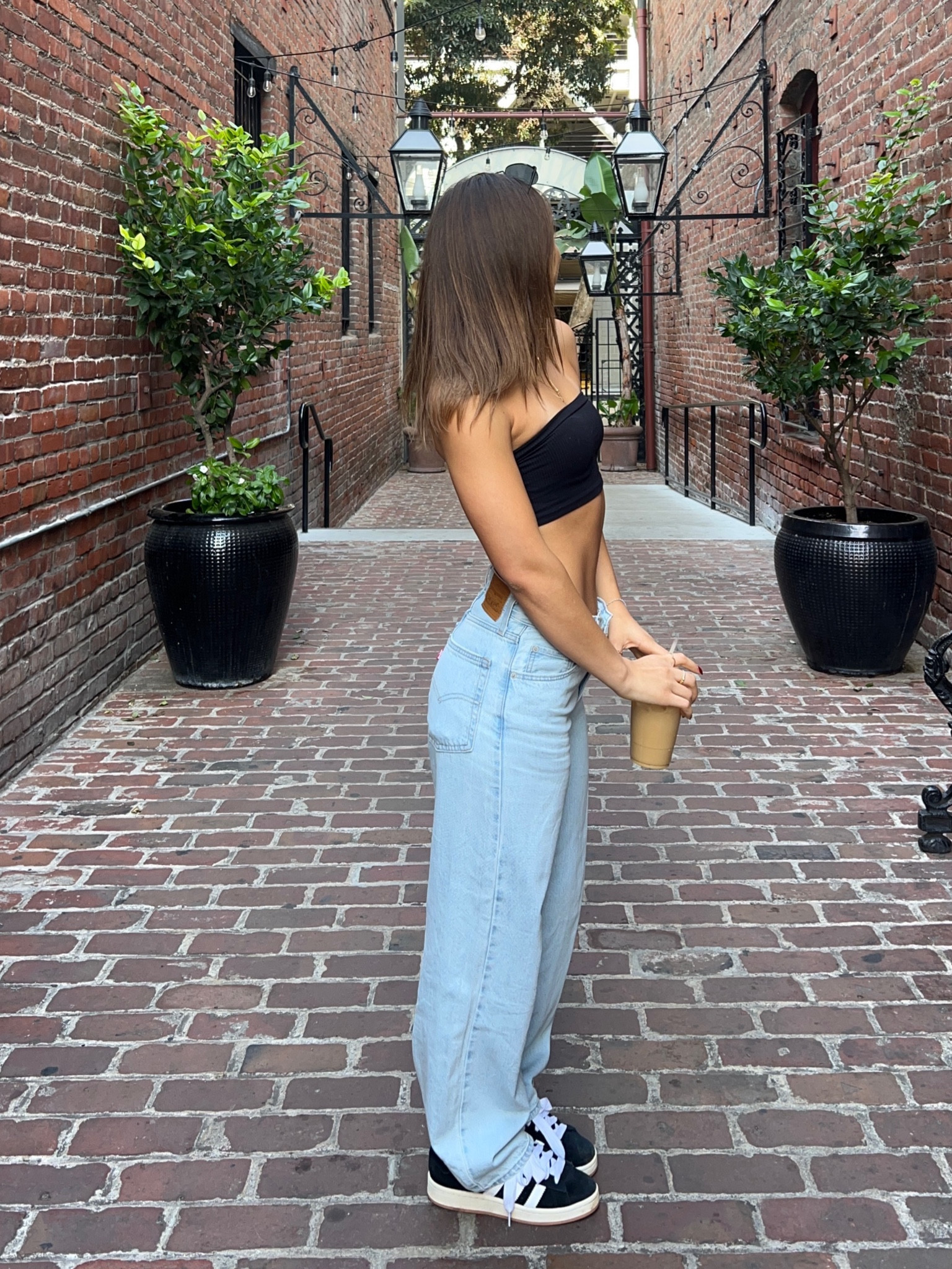 basic street wear outfit 

#LTKstyletip #LTKfindsunder100 #LTKGiftGuide