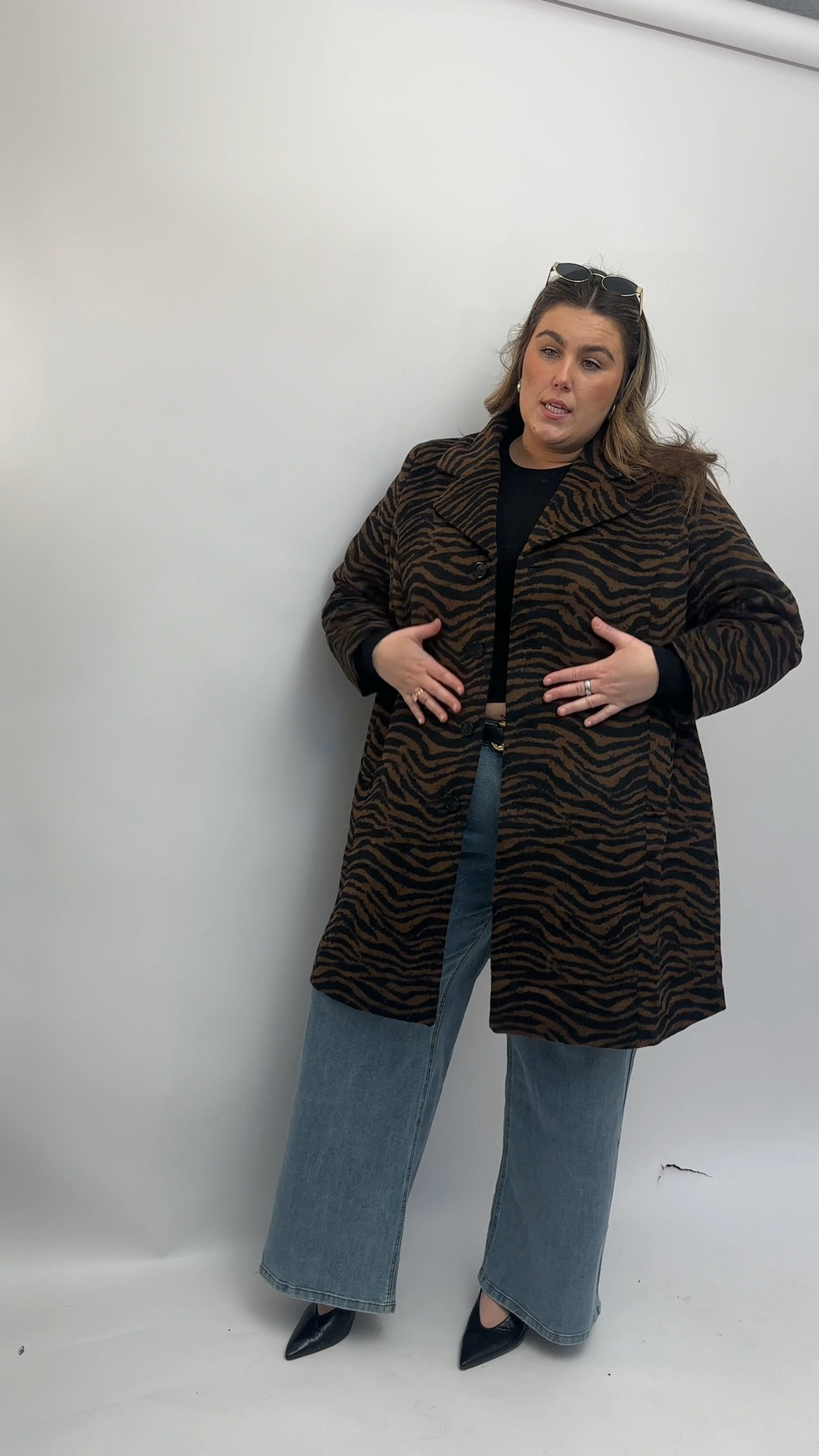 The best trench coats & denim jeans !!!
Size 18 in denim 
Size 20/22 in trench coats 

Code ksulla for 35% off !!!

#LTKMidsize #LTKPlusSize #LTKTall