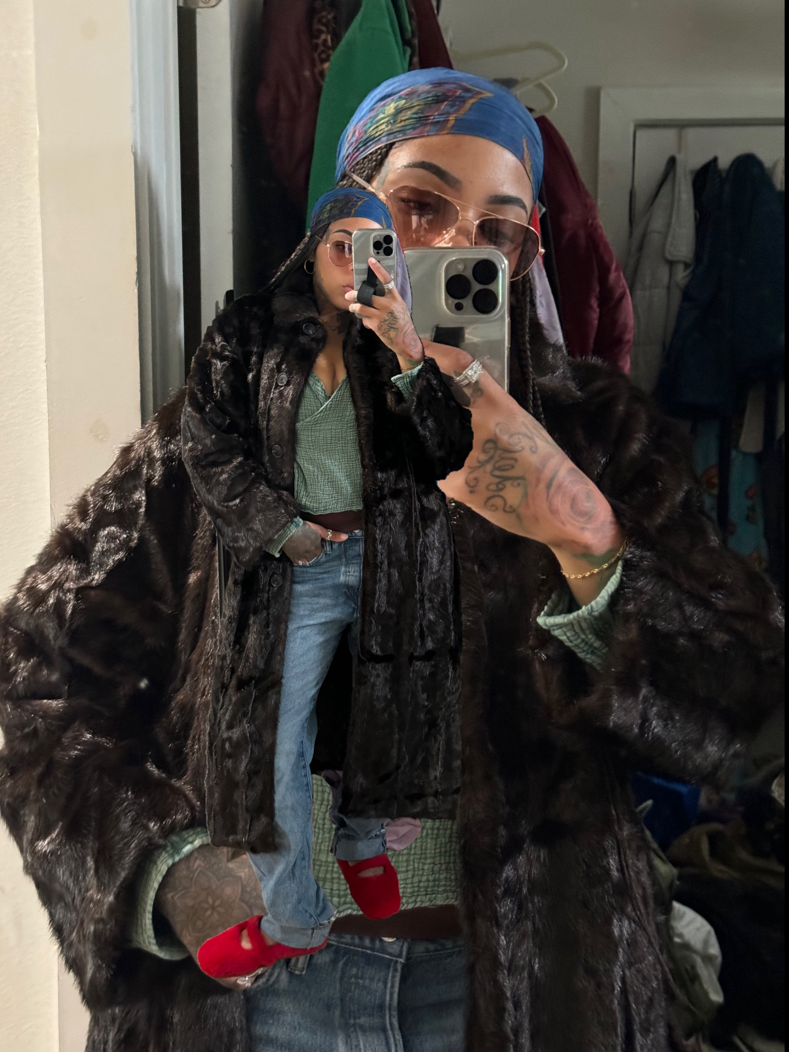 Fall IT GIRL. Faux fur so cute 