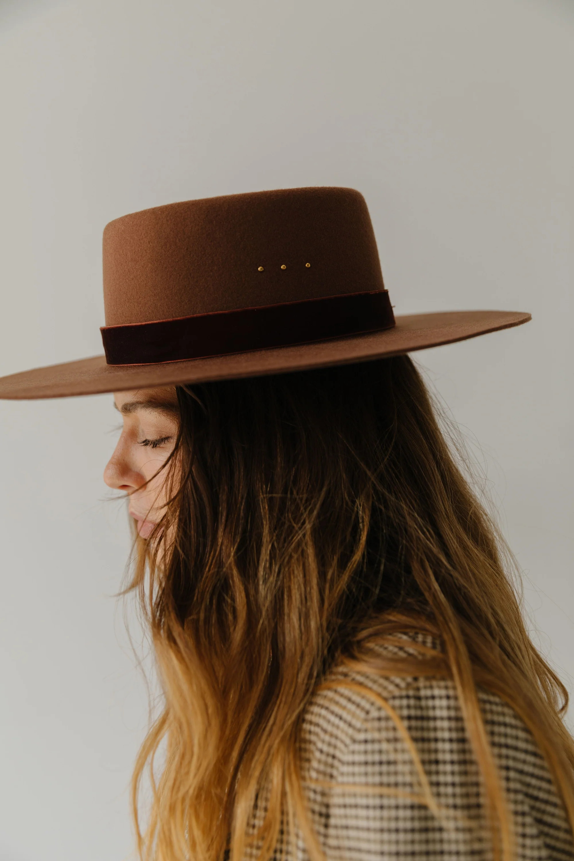 Linden Boater - Dark Oak | Gigi Pip