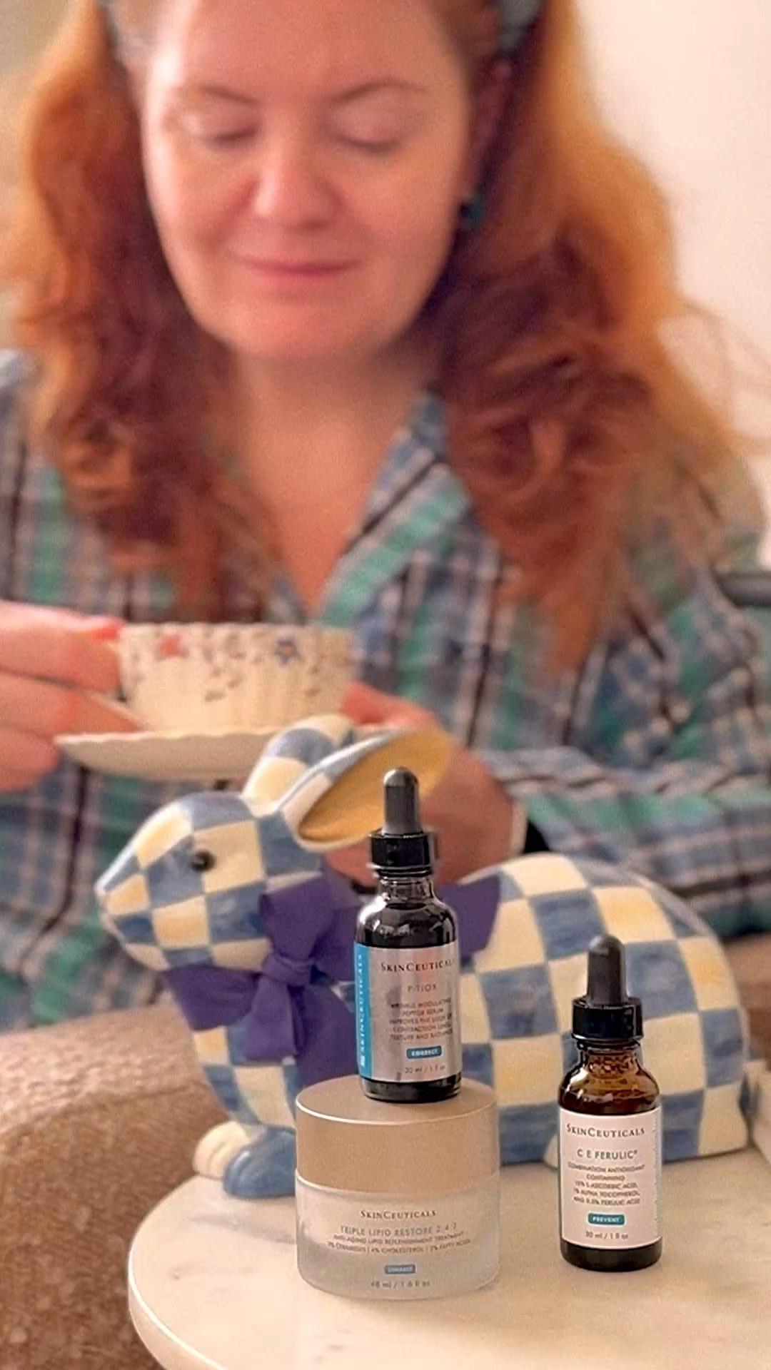 I’m past the phase of trying everything.
Now I choose what keeps my skin calm, balanced, and predictable.
This routine from @skinceuticals fits into my real life - not the other way around.

🌟🌟🌟 Always use KATER  for 15% off at  @dermstore

#GiftedbySkinCeuticals

#romanoffbeautyclub #SkinCareRoutine #GlowingSkin #FaceLifted #SkinCeuticals #BeautyLifestyle #EverydayRitual


#LTKSeasonal #LTKBeauty