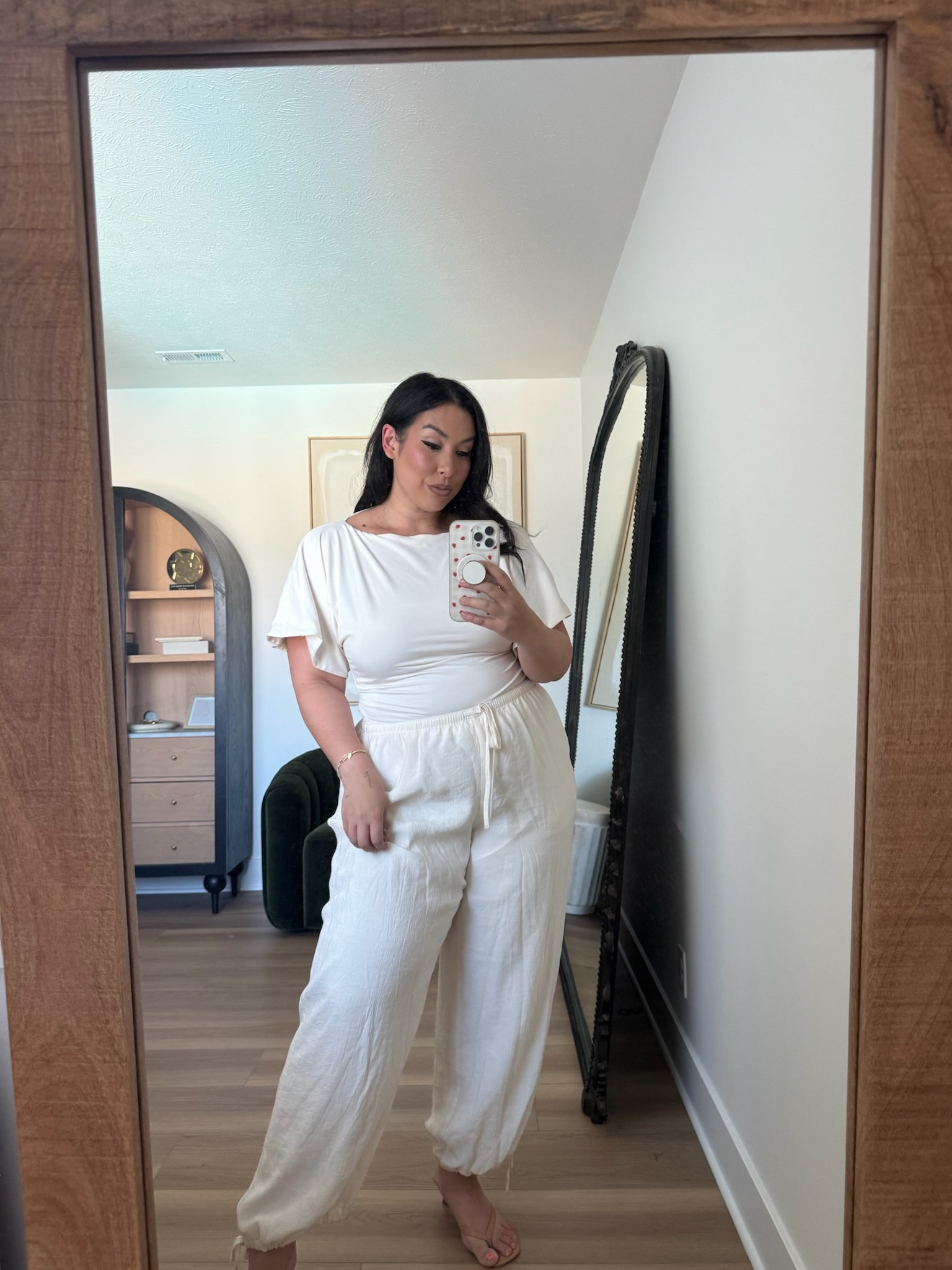 Midsize Abercrombie outfit!
-
-
-
Summer style, midsize style, midsize fashion, summer dress, summer outfit

#LTKootd #LTKMidsize