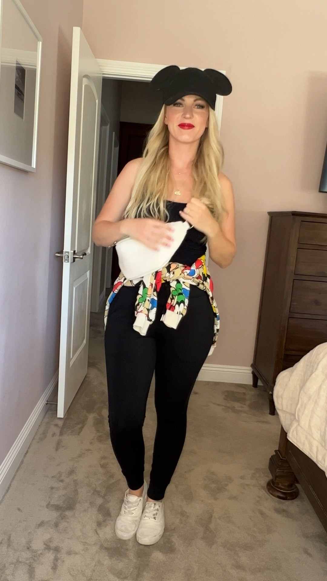 30 Days of Disney Style - Mickey Athleasure Wear

#disneyootd #disneystyle #disneyoutfit #disneyparks #disneyland #disneyworld #disneygram #disneyprincess #disneyinsta #disney #disneyig #disneylife #disneybound #disneylifestyle #disneylove #disneyfashion #worldprincessweek #waltdisneyworld #disneyvacation #instadisney #disneyblogger #wdw #disneylandparis #disneyfan #magickingdom #livingmybestlife #disneycontentcreator #bestdayever #rapunzel #disneygirl


#LTKstyletip #LTKFind #LTKSeasonal