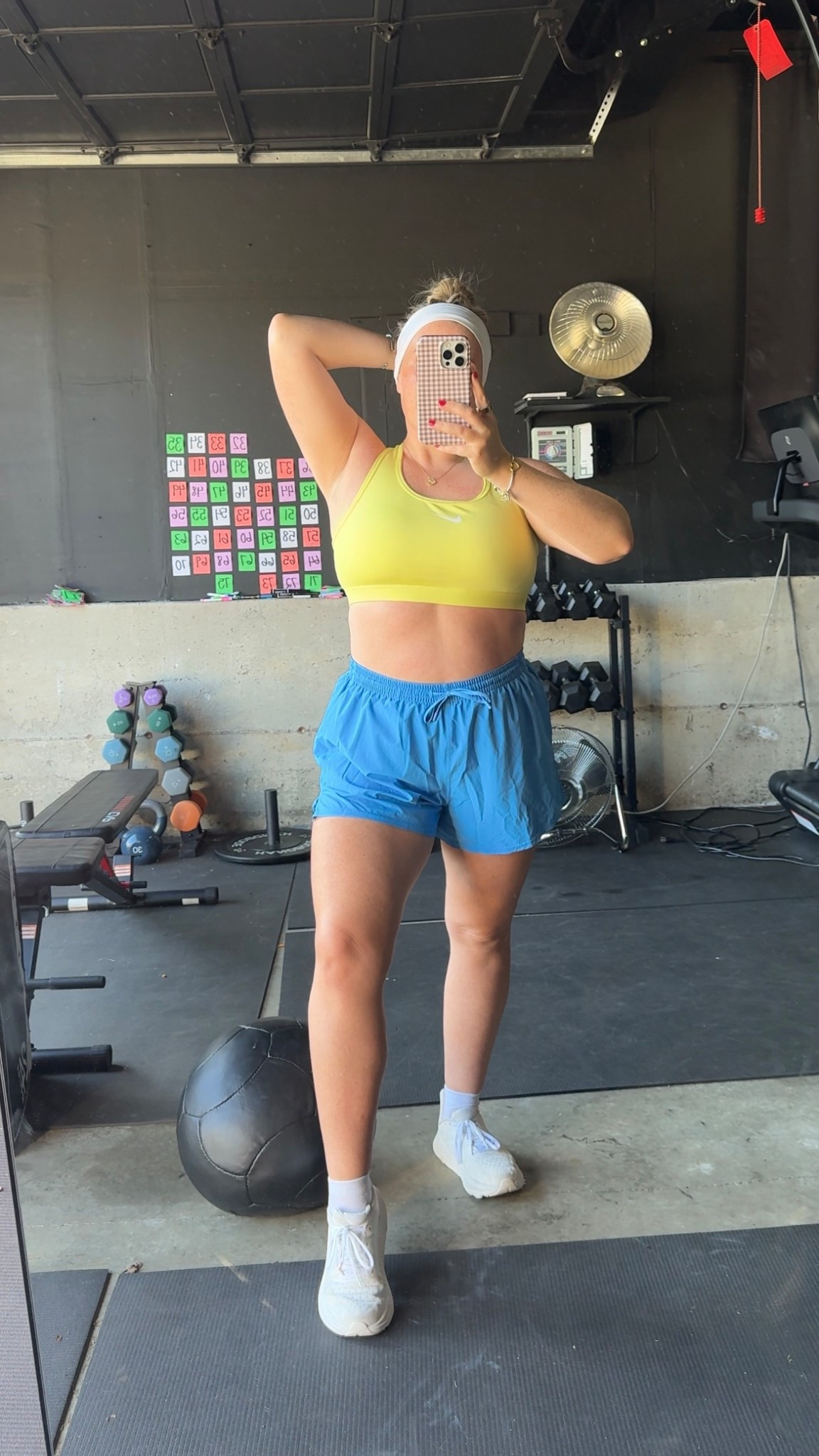 These are my holy grail sports bras for medium and high impact workouts. I’ve been buying them for years! 💪🏻 🩷

@amazonfashion #ad #founditonamazon