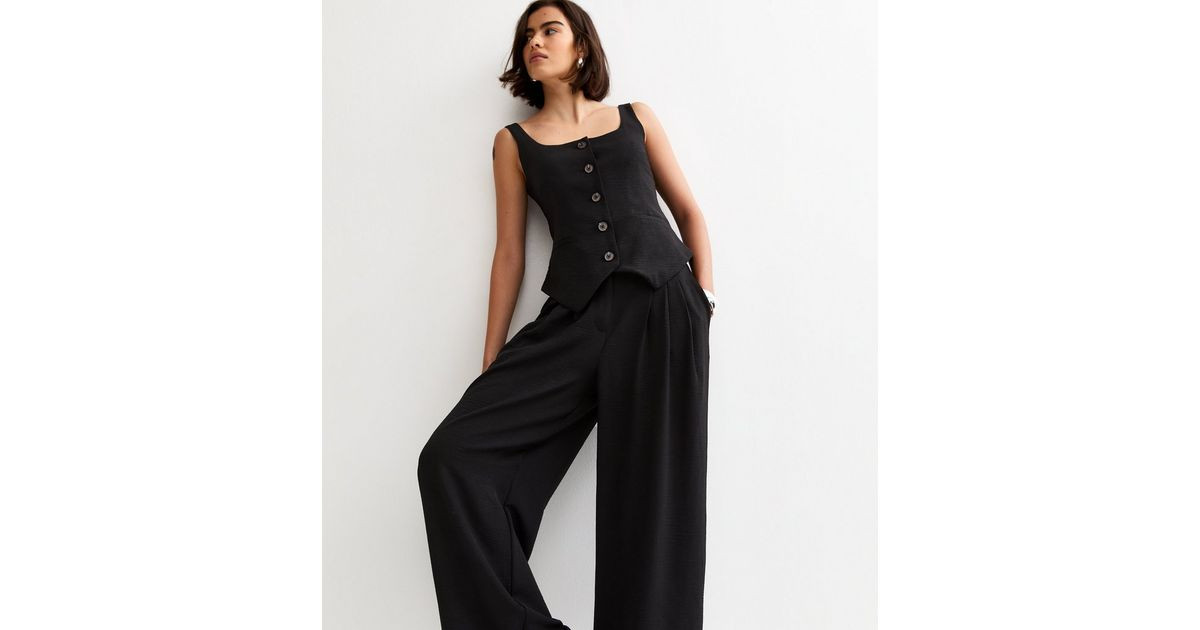 Black Wide Leg Pleated Trousers | New Look | New Look (UK)