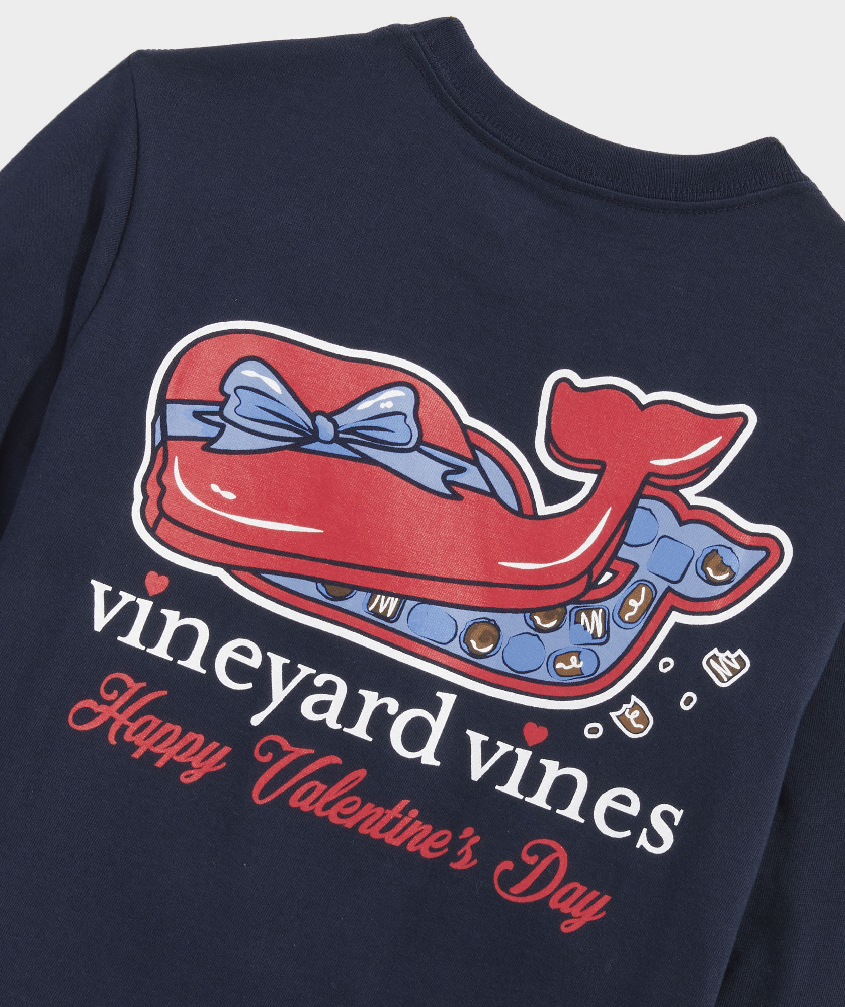 Boys' Chocolate Whale Box Long-Sleeve Pocket Tee | vineyard vines