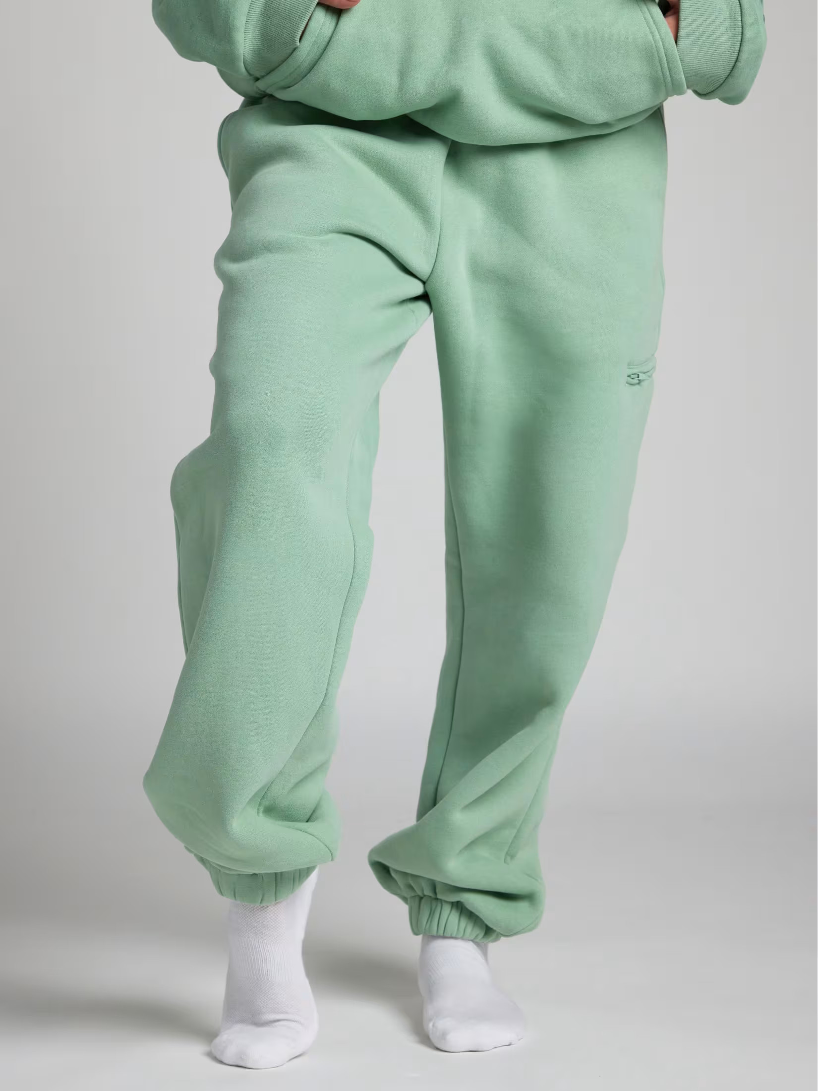 Airplane Mode Travel Sweatpants — Comfrt | Comfrt