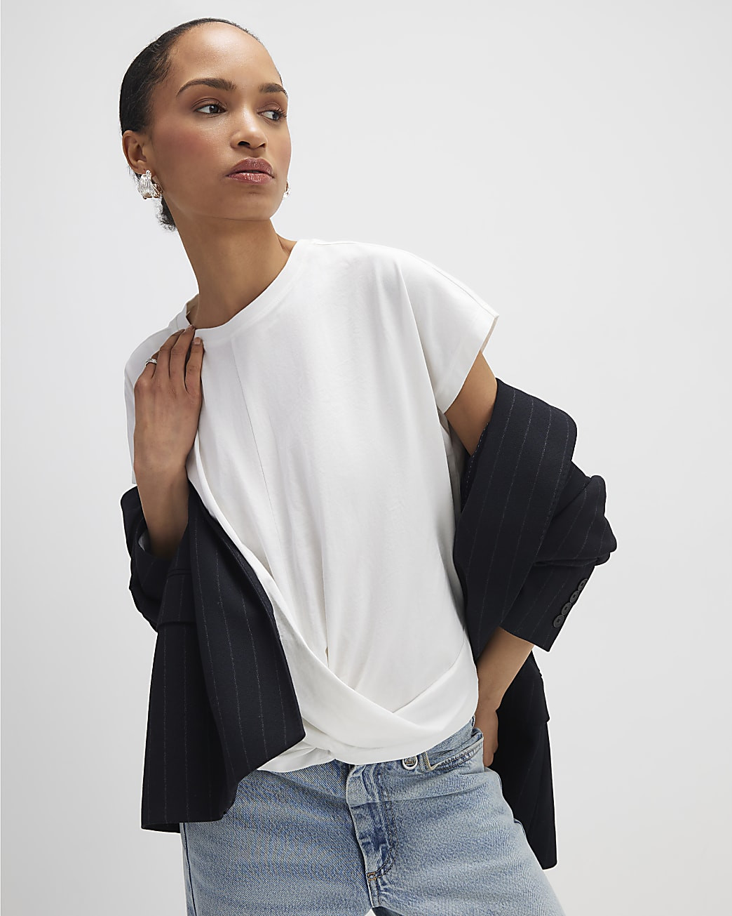 White Short Sleeve Twist Front T-Shirt | River Island UK & IE