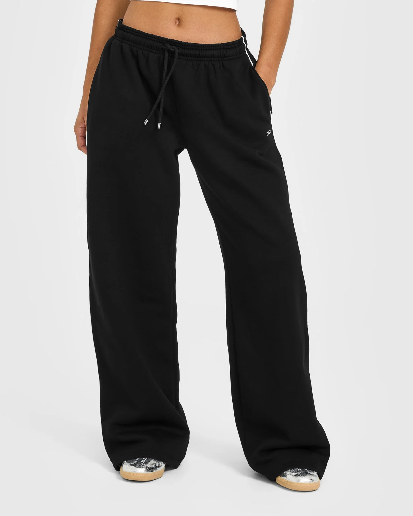 Jersey Tracksuit Straight Leg Sweatpants | Black | Oner Active (UK / US)