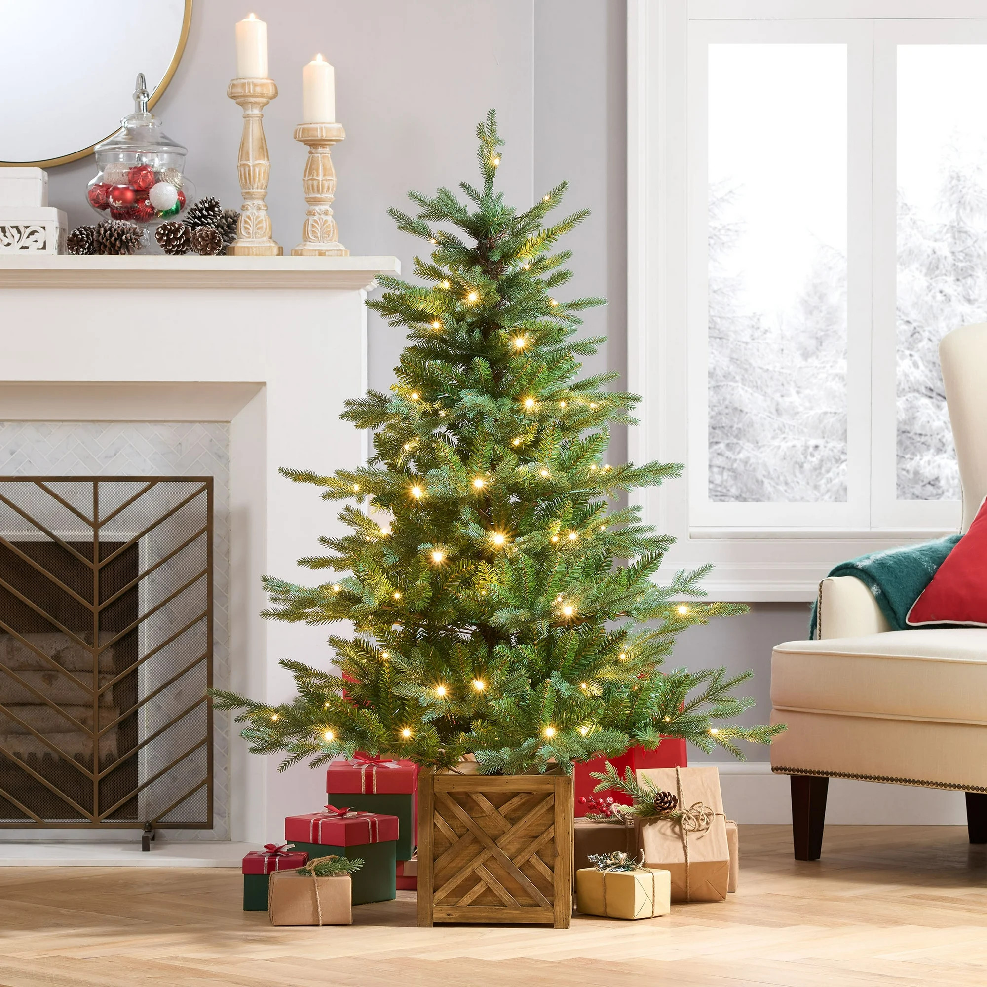Holiday Time 5' Pre-lit Woodmore Pine Porch Tree, Green, Holiday Time 5' Pre-lit Woodmore Pine Po... | Walmart (CA)