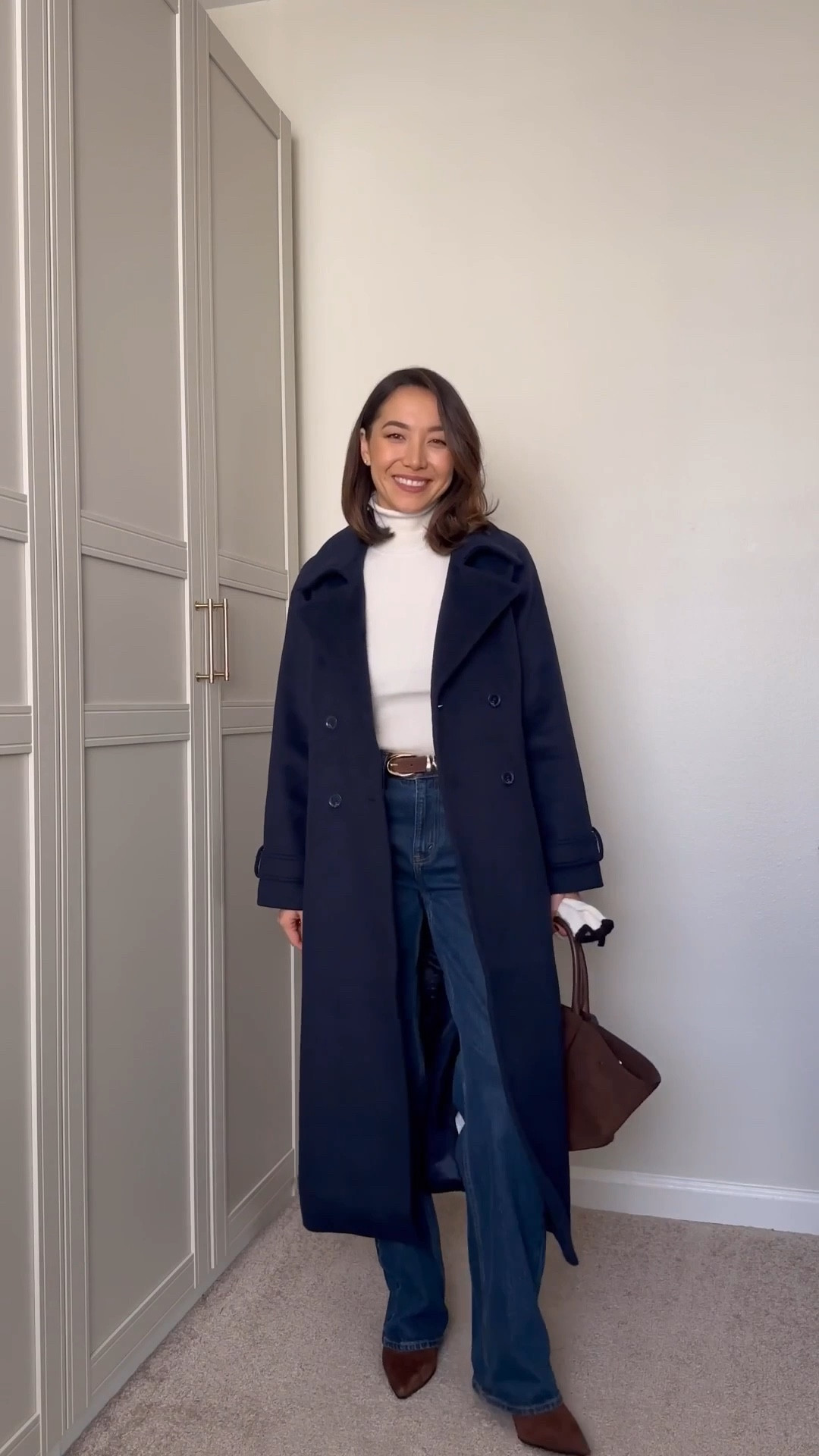 30 days of minimal winter outfits - day 1!

Classic, simple winter outfit

RL turtleneck 
Abercrombie jeans - wearing regular length but short is a much better fit on my 5’4” frame! 20% off at Abercrombie only in the app — use code AF20
Abercrombie coat — also on sale
Jcrew boots 



#LTKSaleAlert