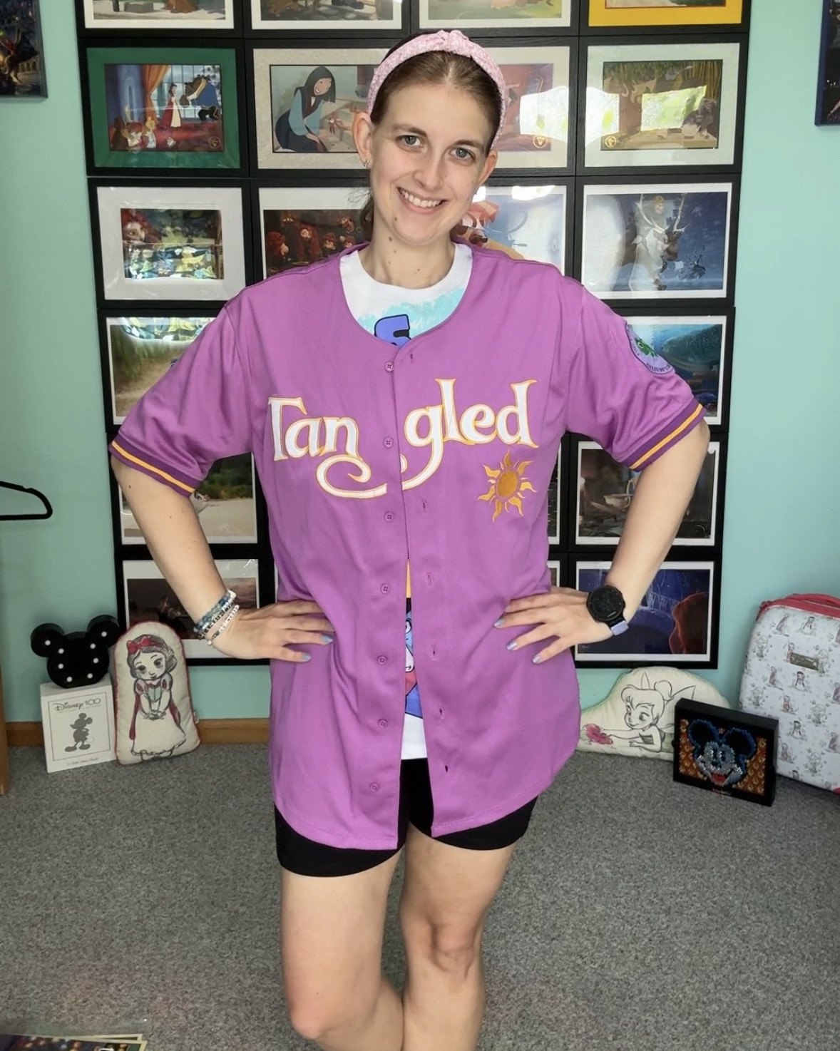 Disney tangled jersey - small 
Disney adult 

#LTKSaleAlert #LTKMidsize #LTKActive