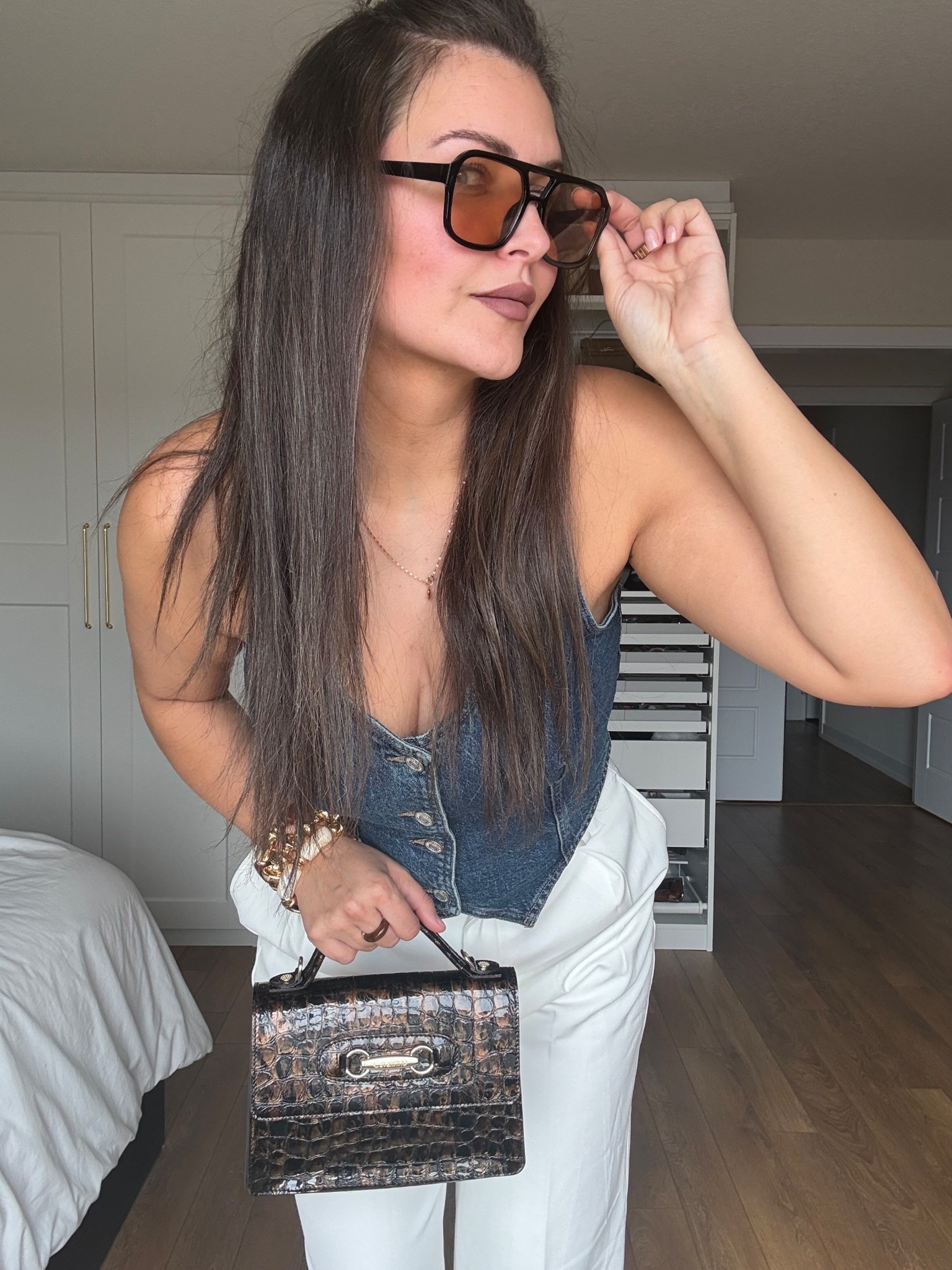 just a little spring outfit I felt really good in 🌷 

learning that if I like it, that’s kind of the only opinion that matters anyway

Denim top from warehouse one in large 
Bag from cavalinho - code NIKKI20 

#MidsizeStyle
#SpringOutfitInspo
#MidsizeFashion
#EverydayOutfits
#StyleConfidence

#LTKsummer #LTKmidsize #LTKdatenight