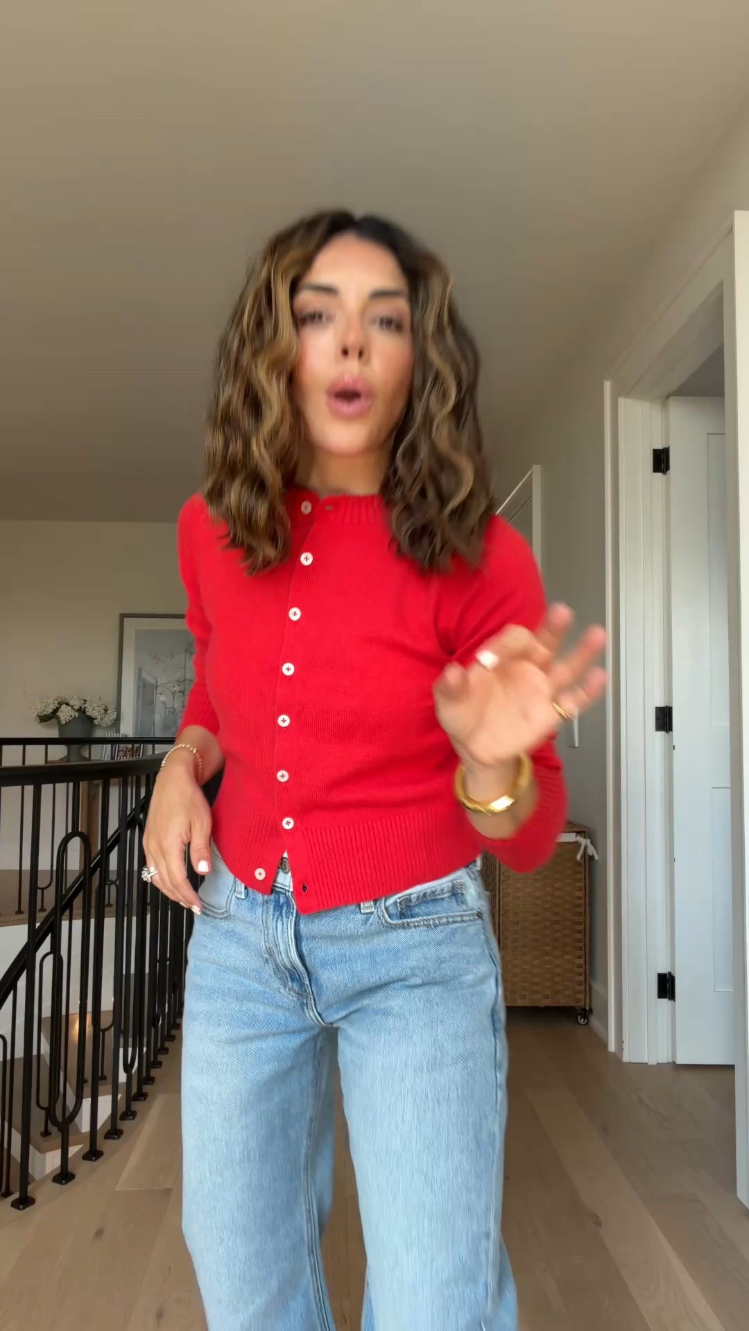 I did such a good @oldnavy haul, I’m so impressed AND everything is 50% off online right now! 

#oldnavypartner 

Jeans: size 2
Cardigan: size XS

#LTKcanada #LTKsummer #LTKsale