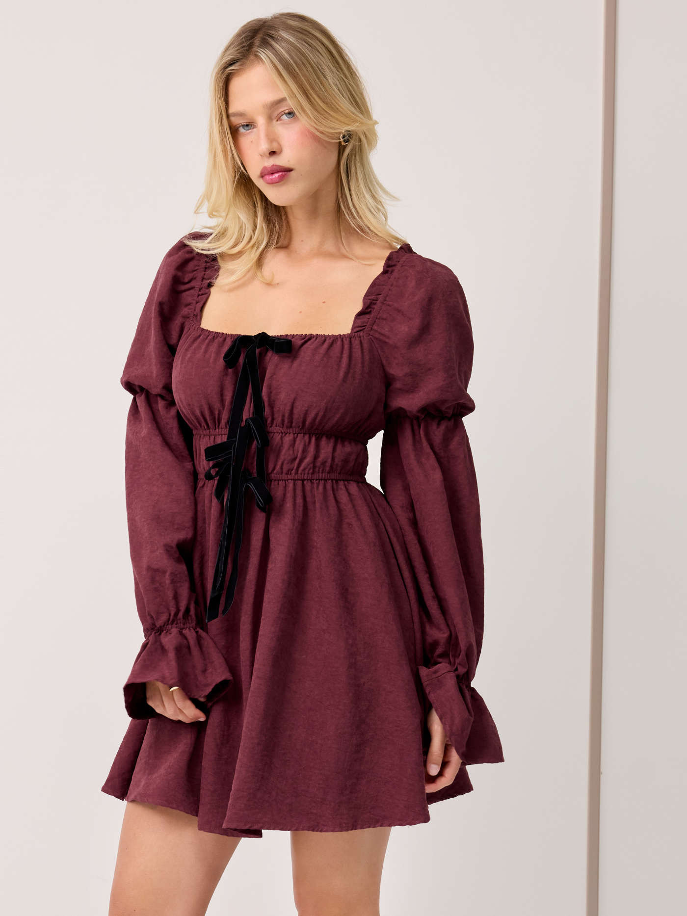 Velvet Velvet Square Neck Tiered Bowknot Bell Sleeve Mini Dress For Daily Casual Date | Cider
