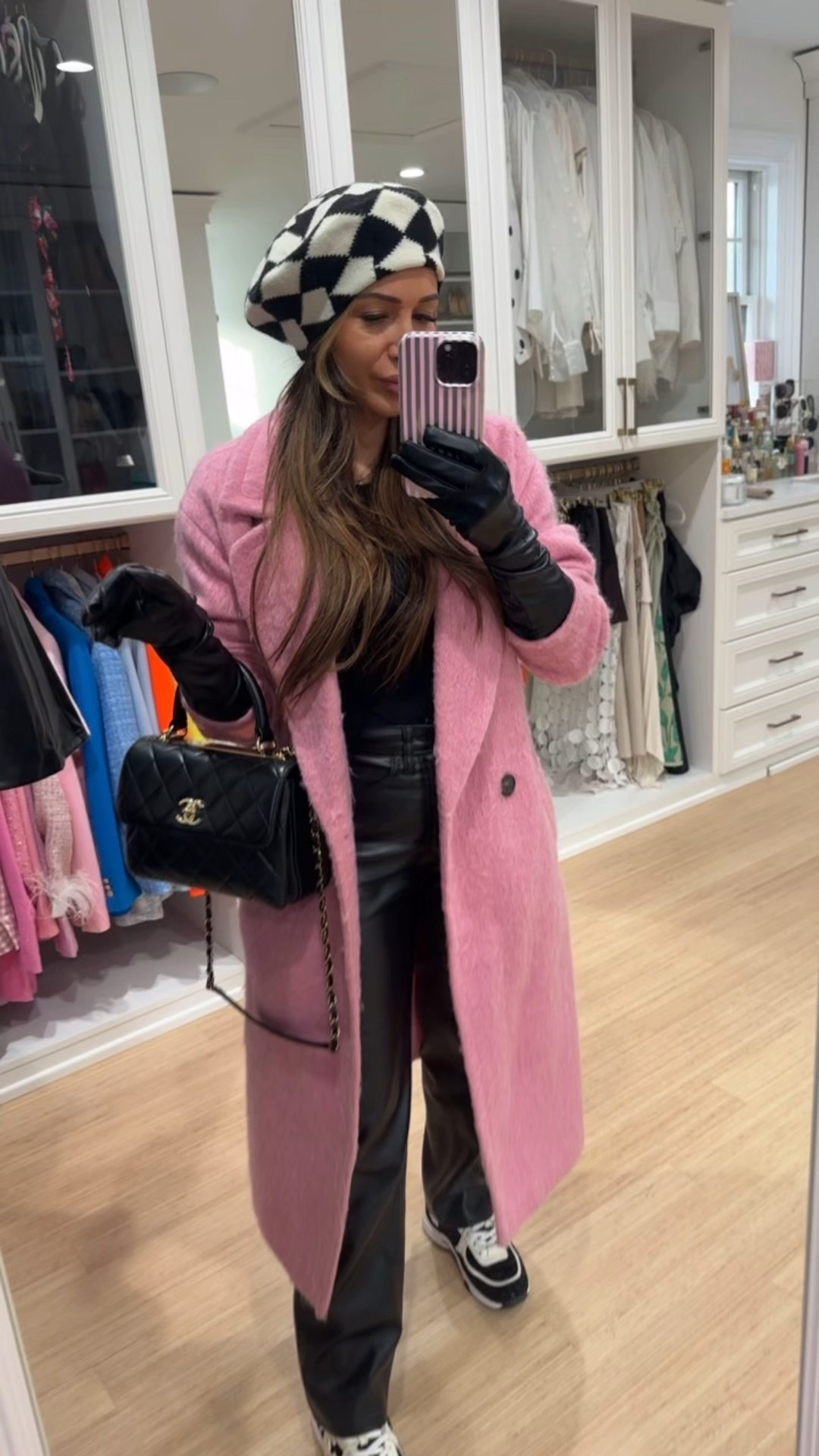 Comfy but chic winter outfit 

#LTKootd #LTKgrwm #LTKValentine