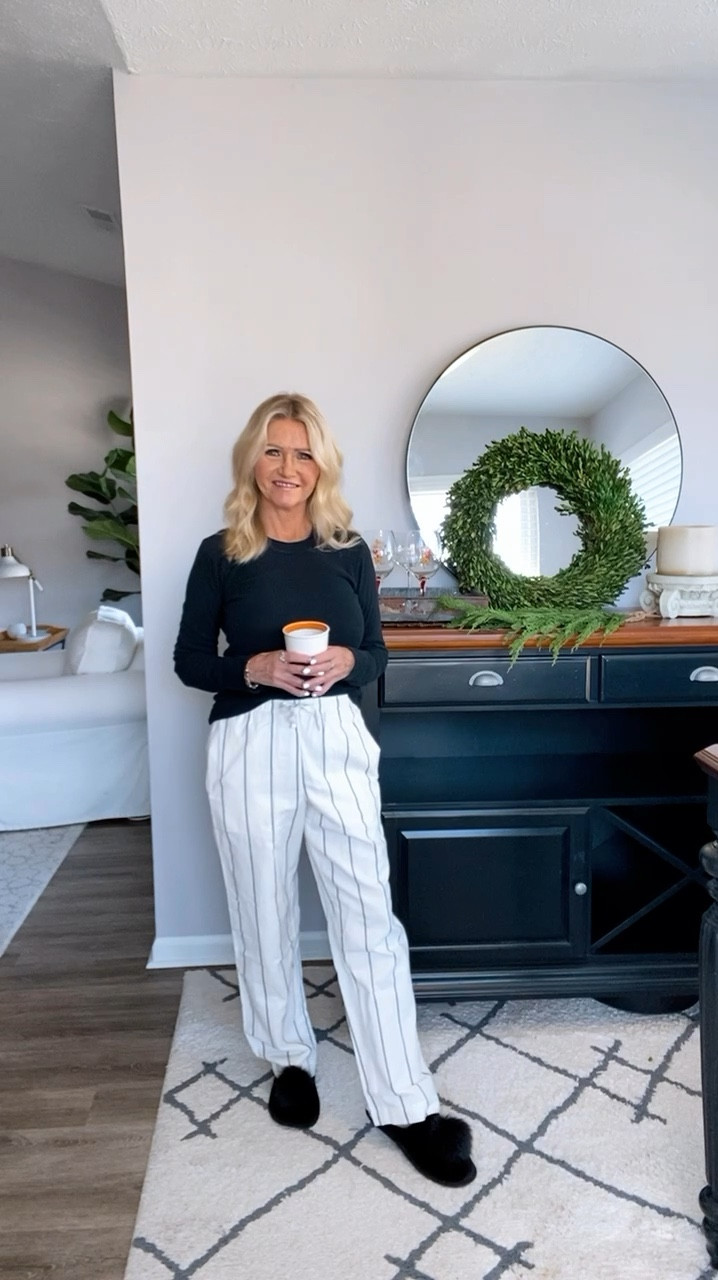 🎉 SALE ALERT! 🎉 Lounge in ultimate comfort with our flannel sleep pants and cozy long-sleeved tee! Super soft, stylish, and perfect for chilly nights. Now just $19 – the ideal gift for the women on your Christmas list (and don’t forget to treat yourself too!). 🎄✨Wearing size xs petite for size reference 

#LTKHoliday #LTKStyleTip #LTKSaleAlert