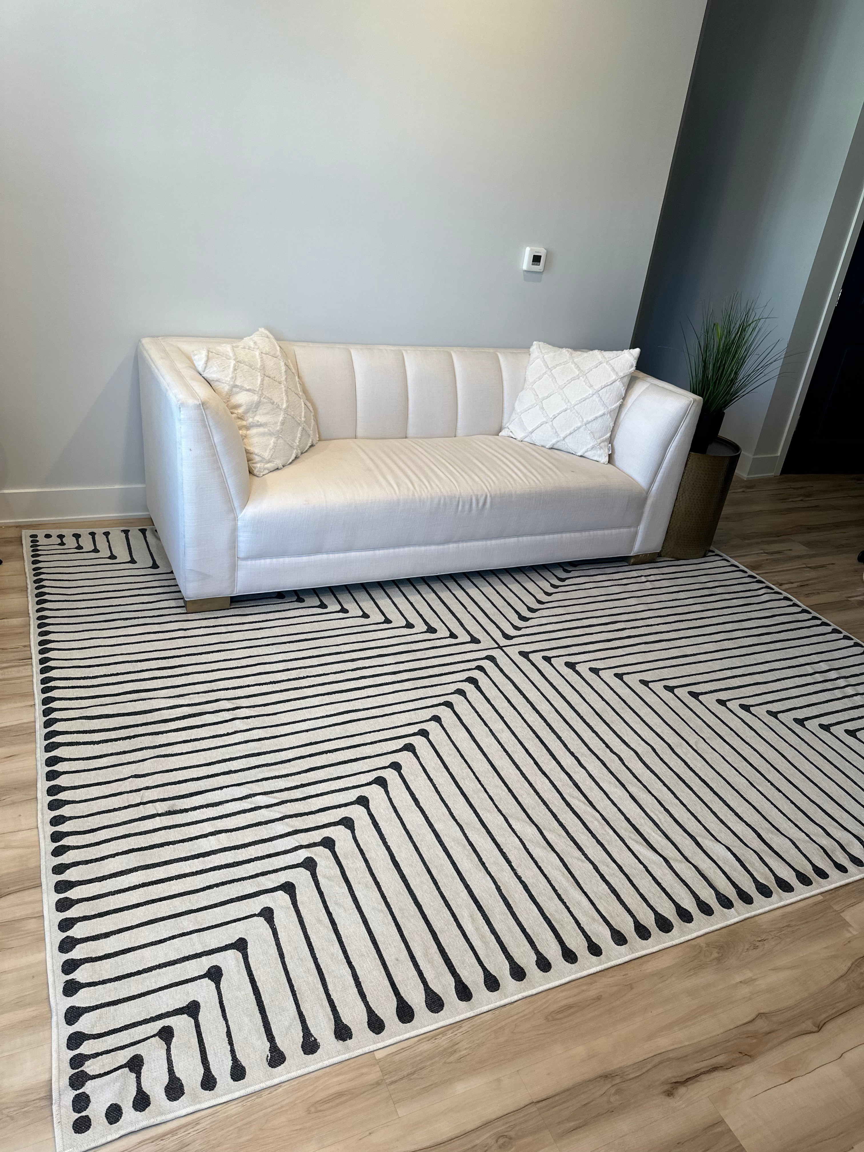 tagging my cute rug, it’s so chic. home essentials / relaxing / great finds / quite and peaceful

#LTKhome #LTKfamily