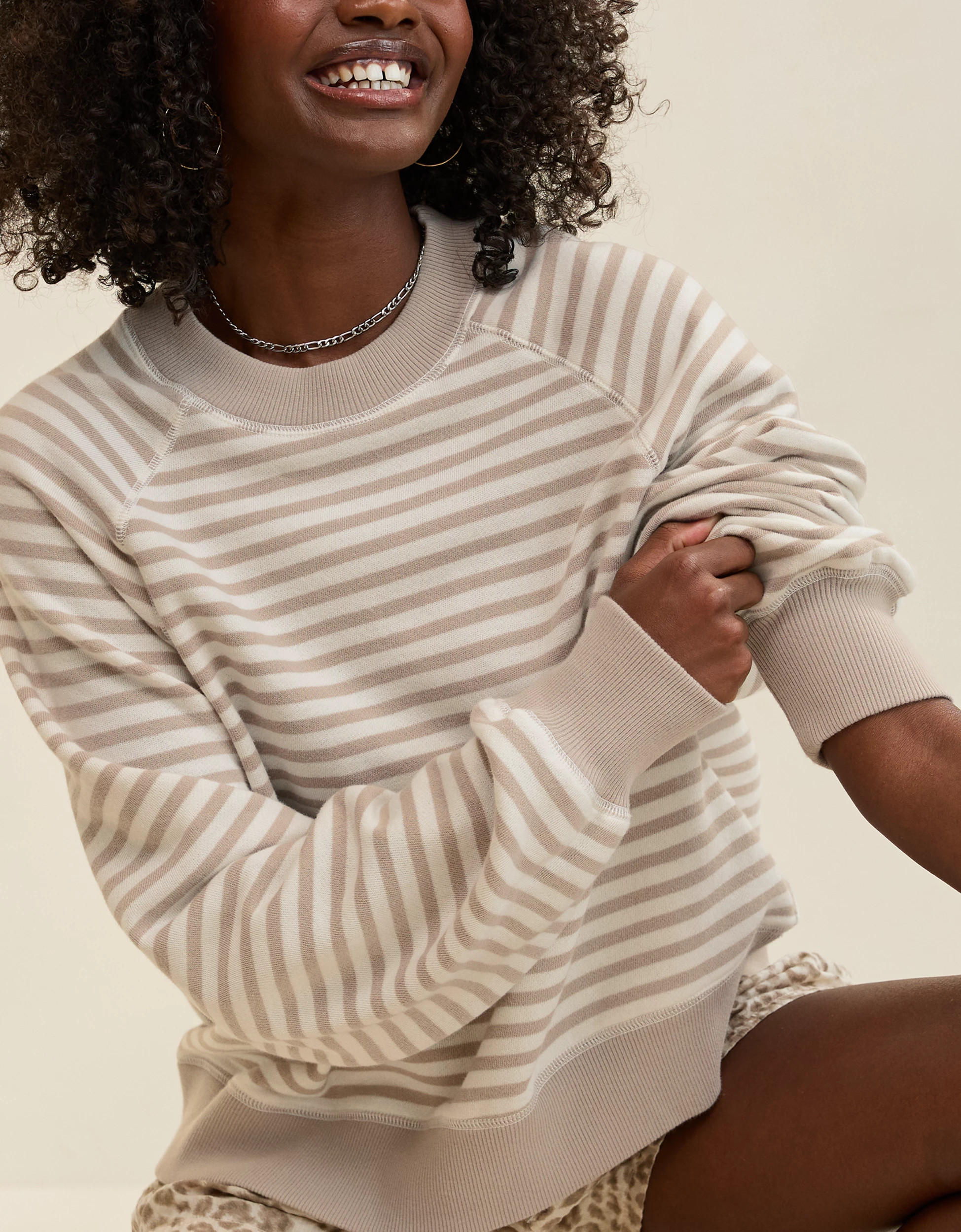 Aerie Go-To Classic Length Crew Sweatshirt | American Eagle Outfitters (US & CA)
