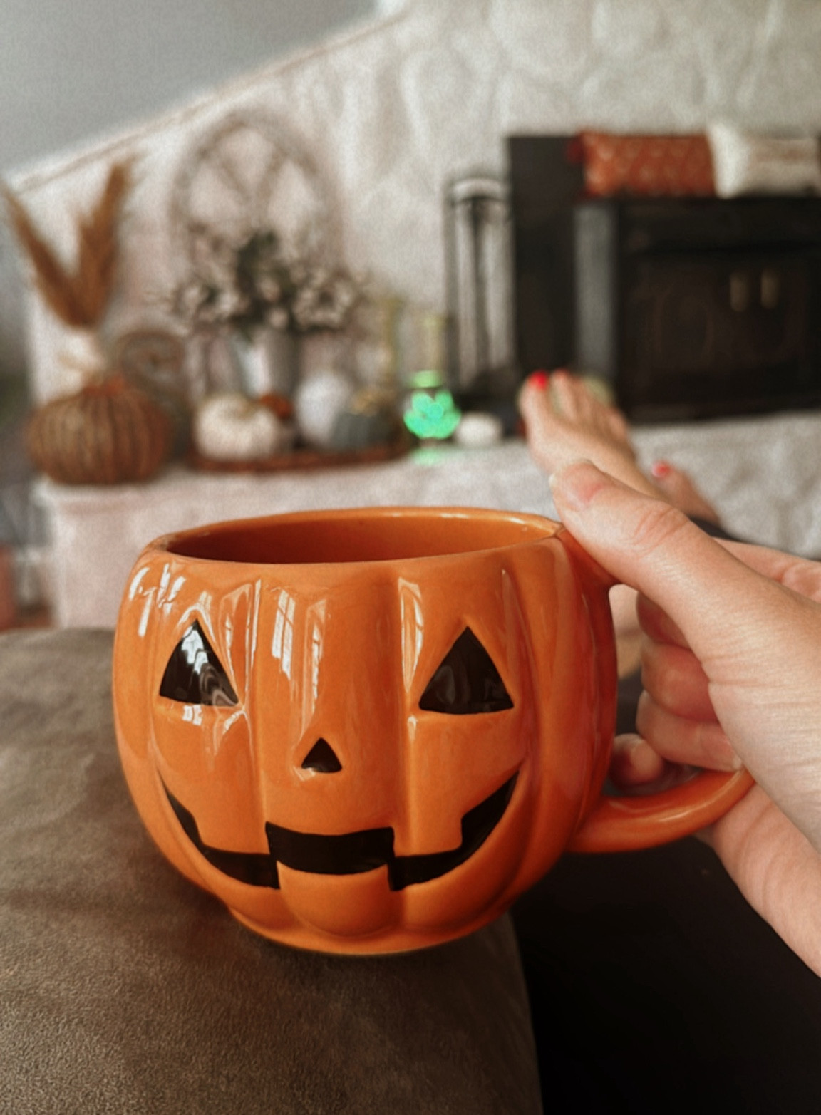 Fall is in the air! 🍂🎃

#LTKSeasonal #LTKHome #LTKFallSale