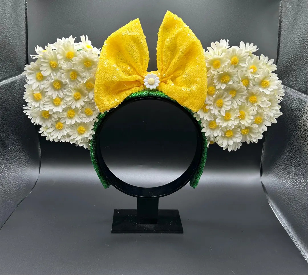 Flower Daisy mouse ears. Flower and Garden inspired mouse ear headband | Etsy (US)
