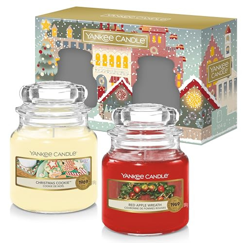 Yankee Candle Scented Candles Gift Set, 2 Small Jar Candles, Perfect Christmas Gifts for Women, Passport to The Holidays Collection, Signature | Amazon (UK)