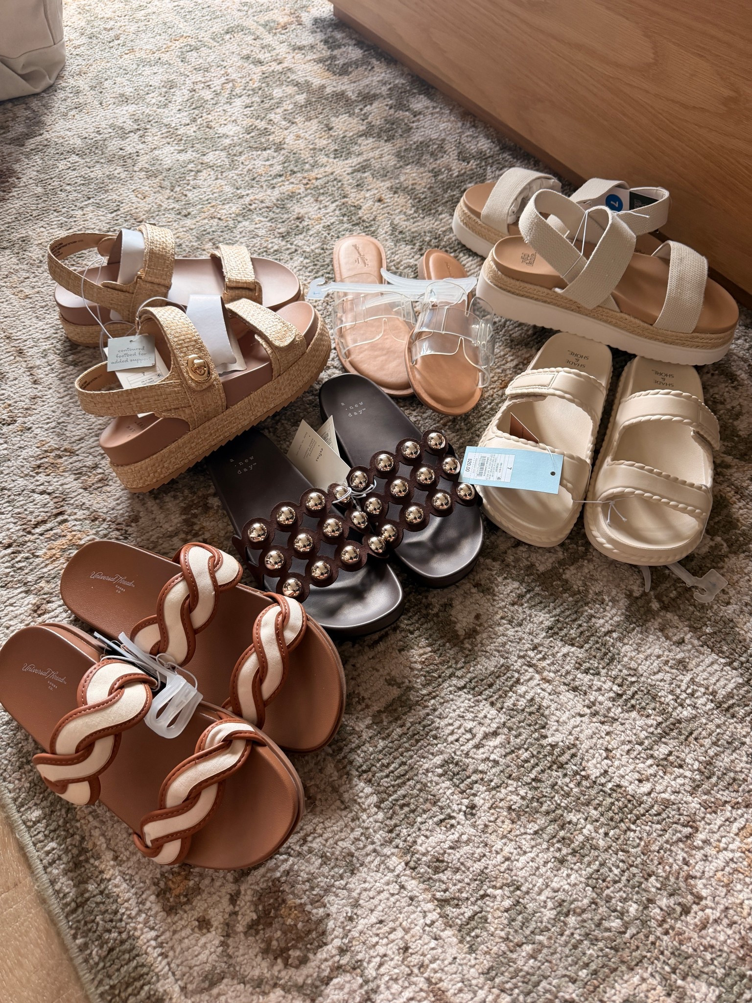 Target sandal haul 🤍

These new Target sandals are perfect for spring outfits, summer outfits, vacations, and everyday wear. So many good options — platform sandals, woven styles, neutral slides, and clear sandals.

Keywords people search for:
Target sandals
spring sandals
summer sandals
neutral sandals
platform sandals
vacation shoes
affordable sandals

#LTKSeasonal #LTKgrwm