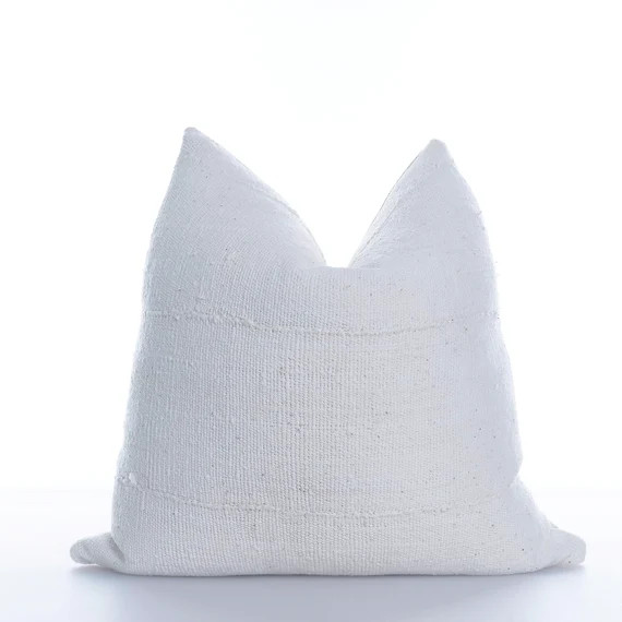 Mudcloth Pillow Cover | Authentic African Mud Cloth Pillow | Boho Chic Pillows | White Mud Cloth | Etsy (US)