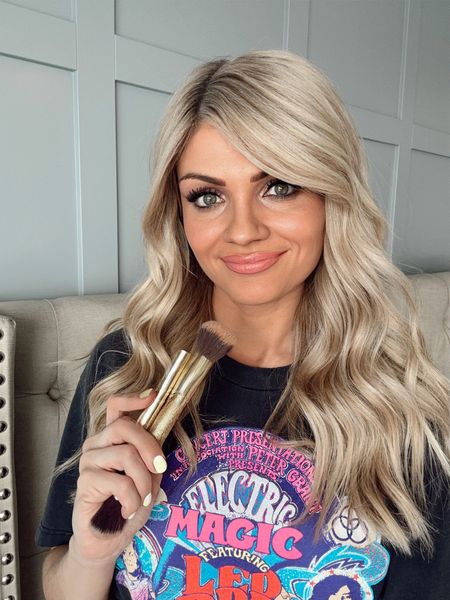 Linking all my new favorite makeup products I used here that have recently came out for Spring! Also listed the exact colors I am wearing in this photo and my Instagram video!

Tarte Blush Tape - Berry
Tarte Juicy Glow - Champagne 
Tarte Shape tape concealer - 22N light neutral 
Mac Studio Fix foundation - NW30

#LTKunder50 #LTKbeauty #LTKunder100