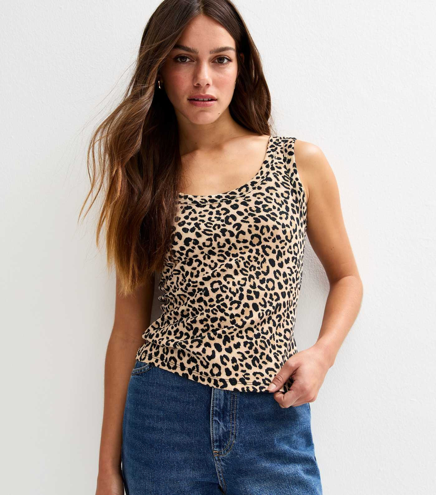 Petite Brown Leopard Print Scoop Neck Vest | New Look | New Look (UK)
