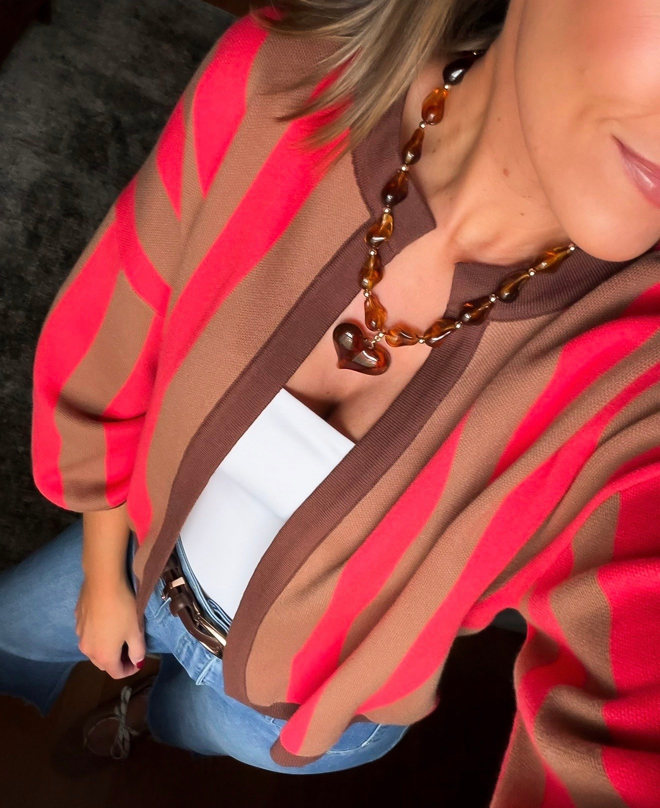 Amazon wins 🙌Cute accessories, trendy flats and loving the pop of color in this fun cardigan. 
Cardigan/ small
Tank/medium
Jeans/6