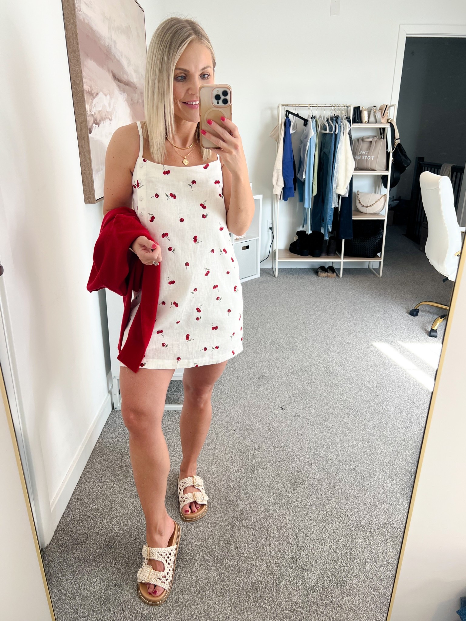 Abercrombie Dress on sale for 30% off plus an additional 15% with code SUITEAF


petite, petite fashion, petite dress, spring outfits, spring style, summer dress, cherry dress, Abercrombie dresses, vacation outfit, resortwear, Abercrombie sale

#LTKPetite #LTKSeasonal #LTKSaleAlert